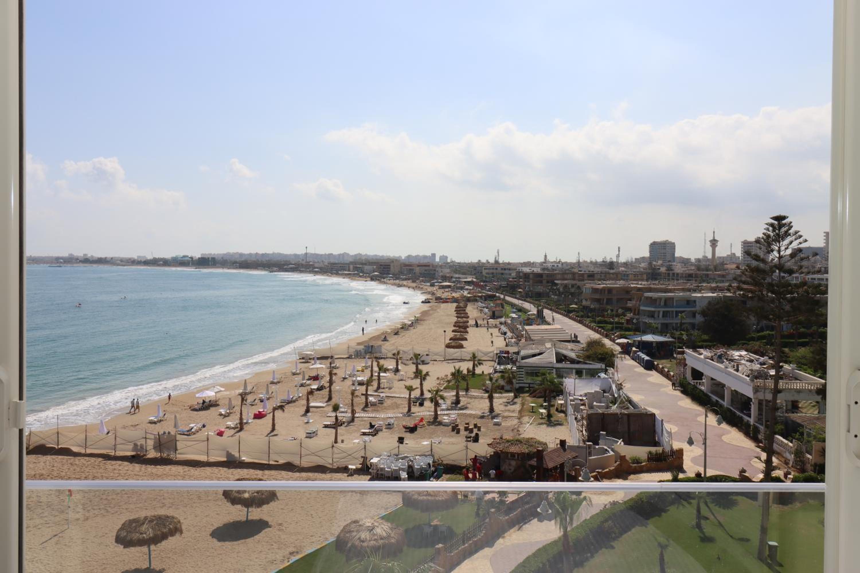 Photo 38