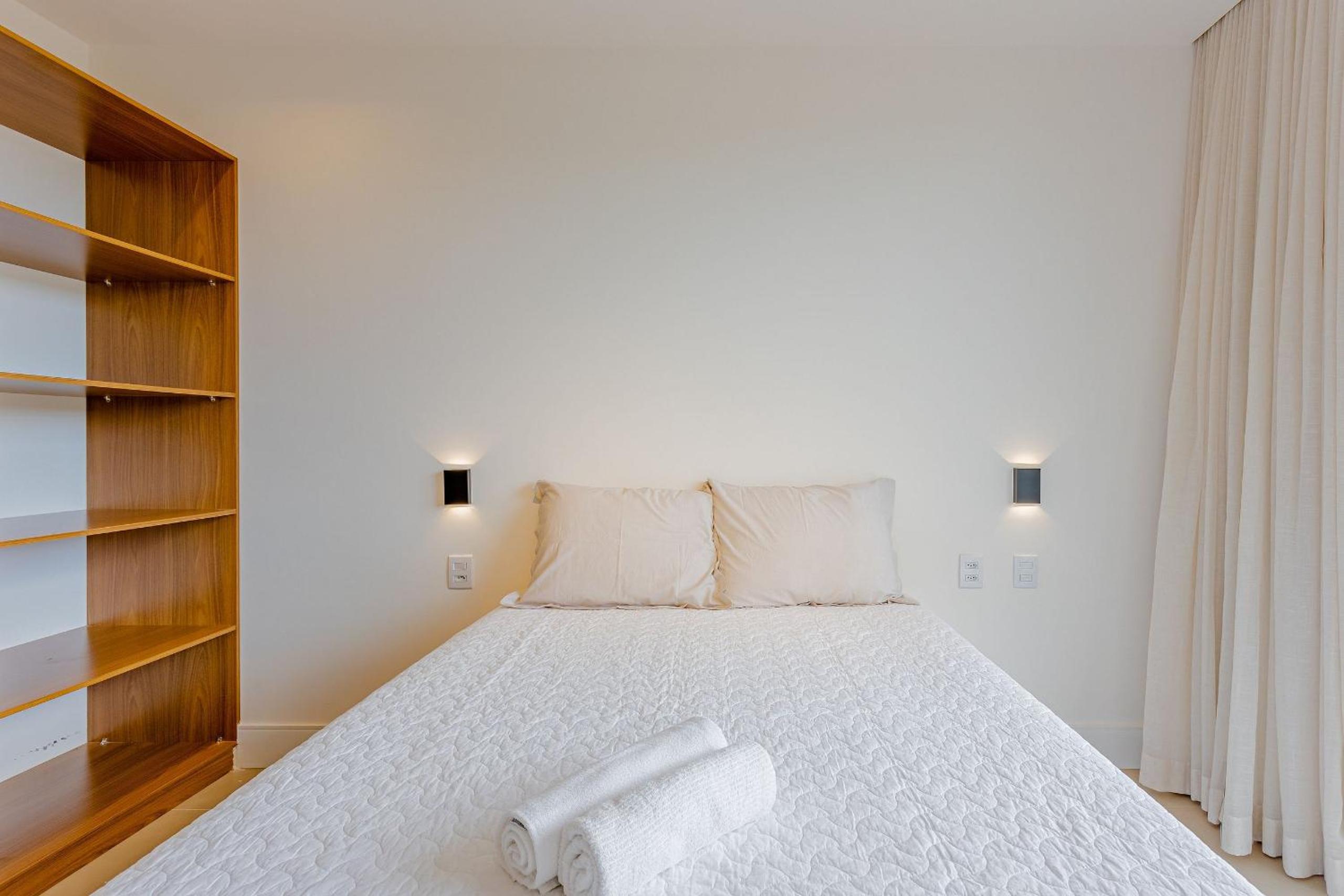 PF58 Casa Alto Luxo 6 Suítes - Praia Bella, com acesso exclusivo à praia!
