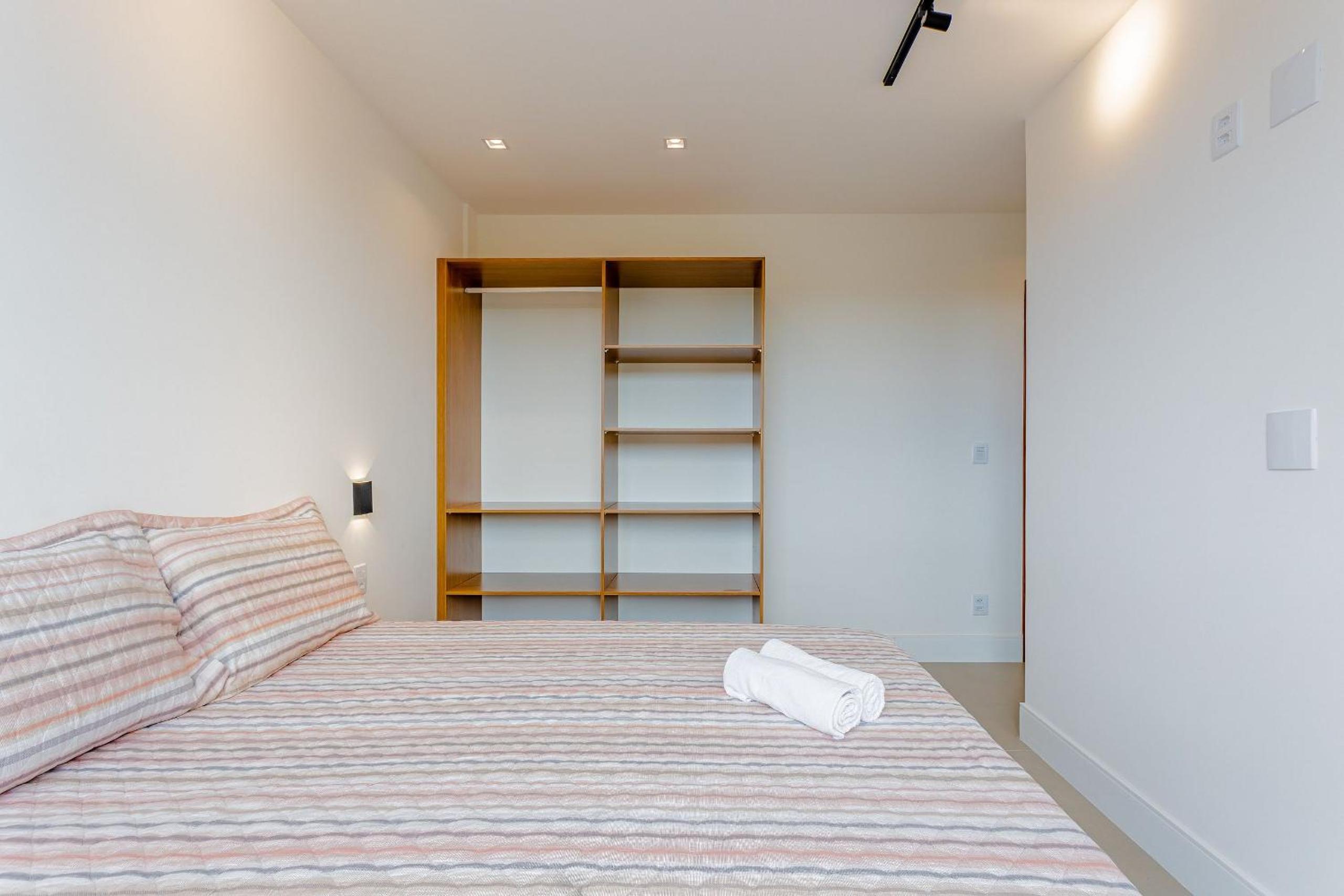 PF58 Casa Alto Luxo 6 Suítes - Praia Bella, com acesso exclusivo à praia!