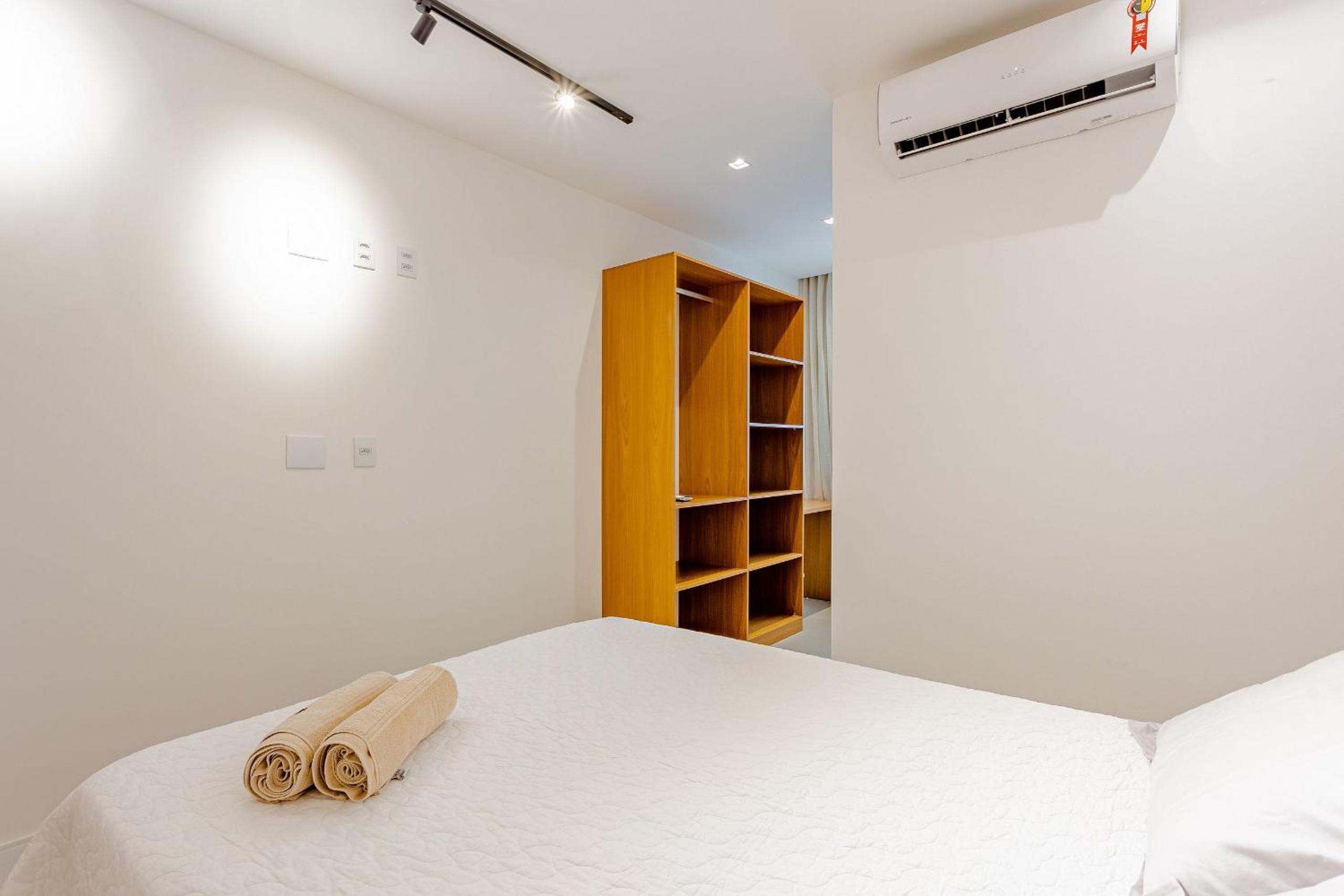 PF58 Casa Alto Luxo 6 Suítes - Praia Bella, com acesso exclusivo à praia!