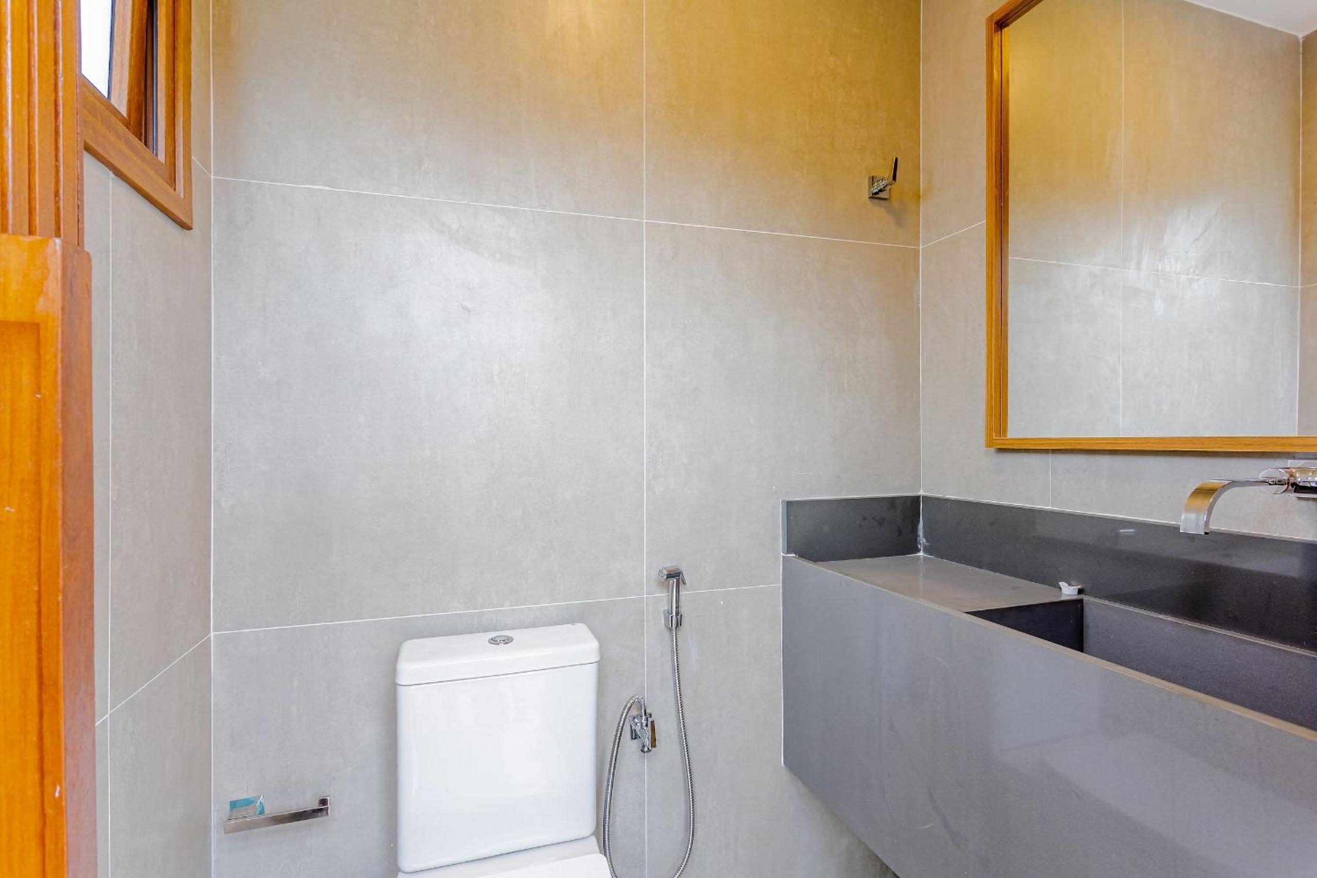 PF58 Casa Alto Luxo 6 Suítes - Praia Bella, com acesso exclusivo à praia!