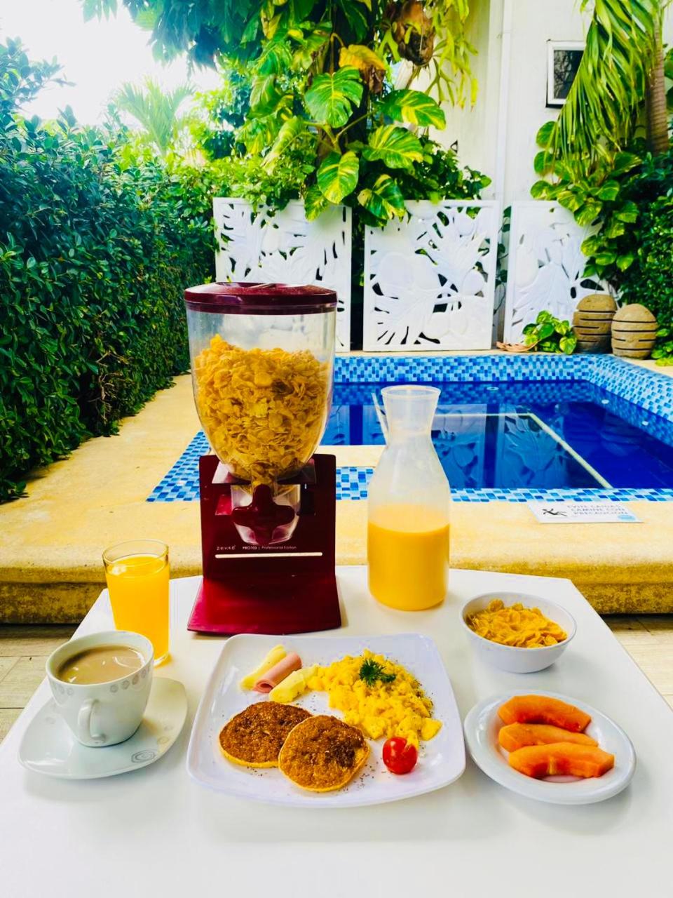 Summer House Inn San Andres