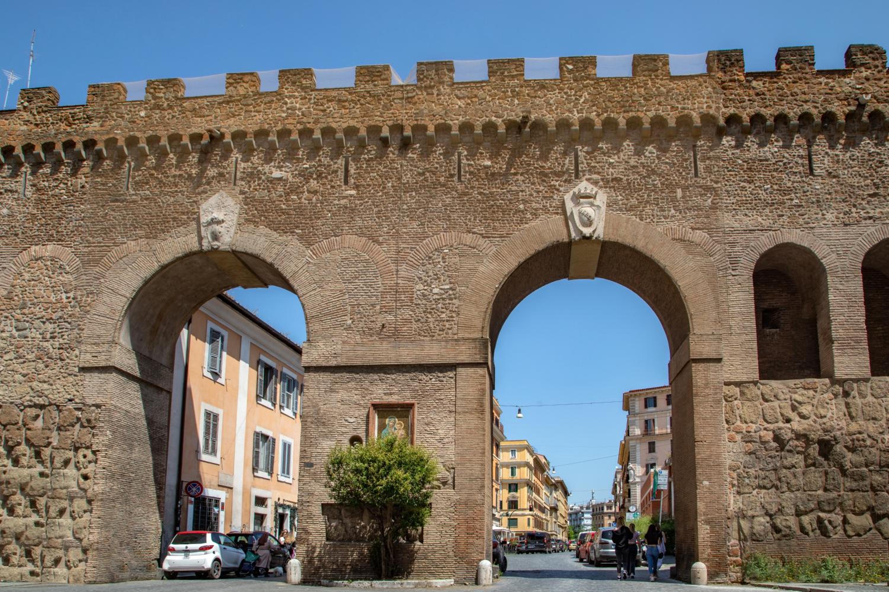 Porta Castello Suites