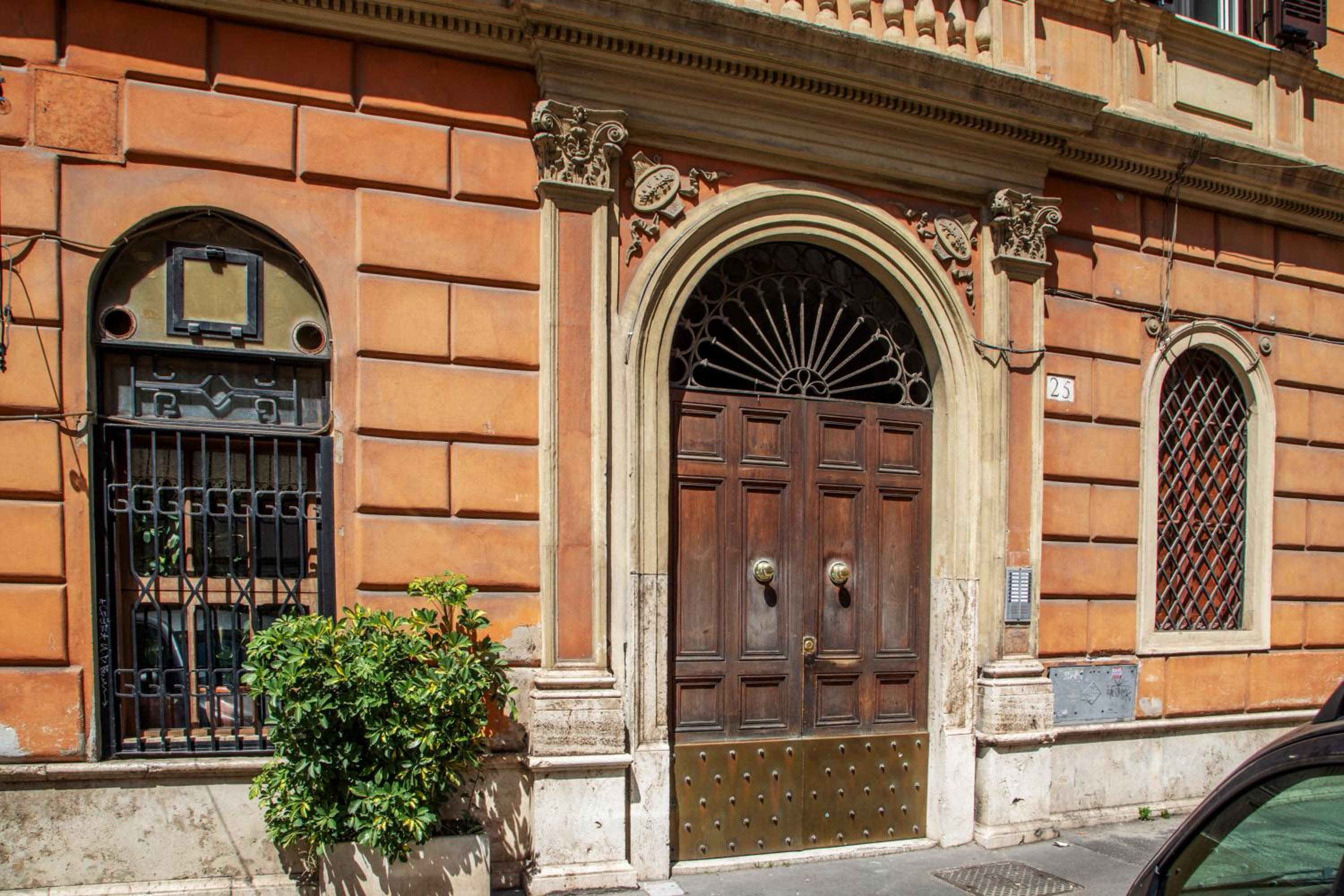 Porta Castello Suites