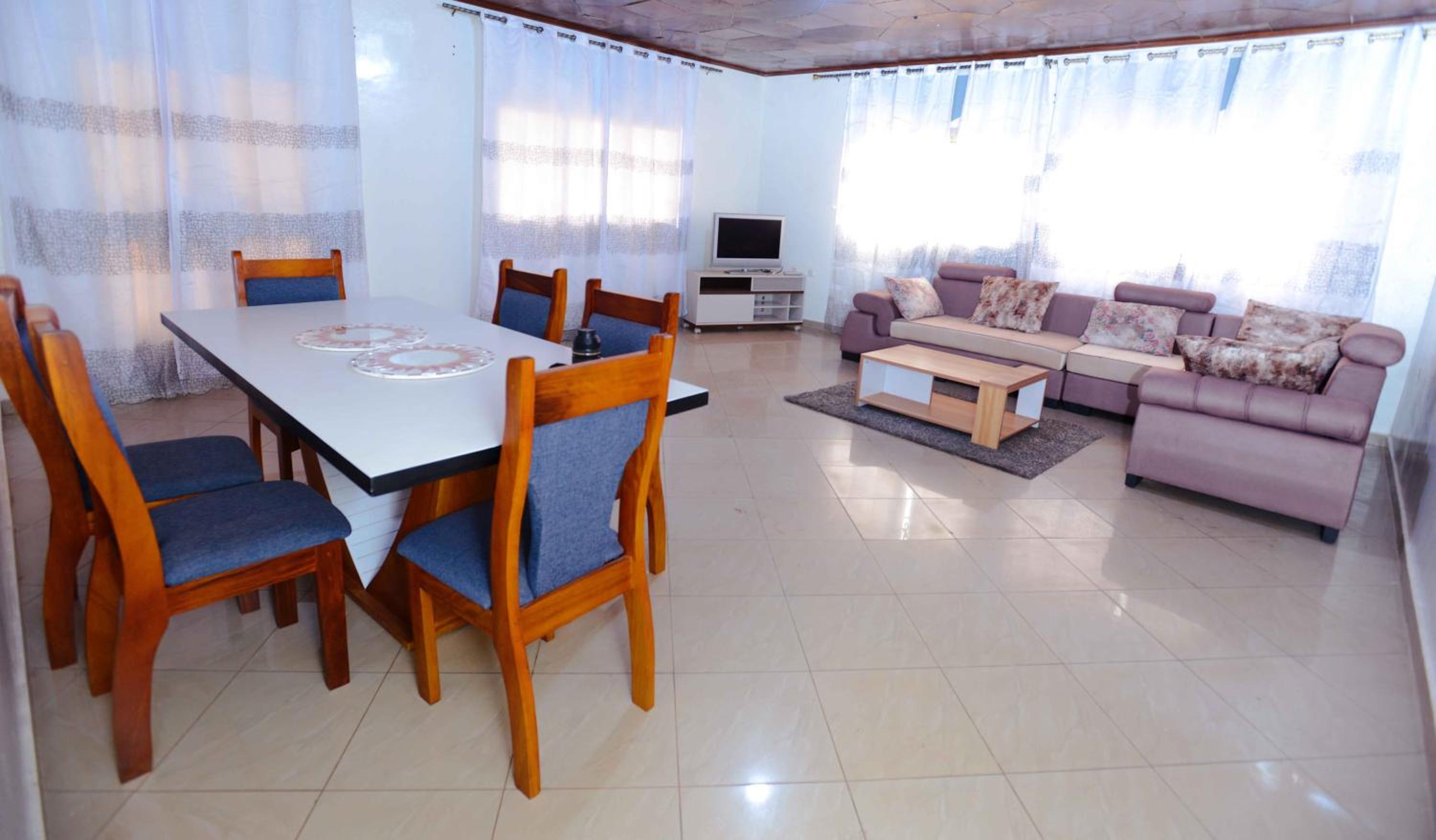 Appart meuble Jouvence chez Chantal & Francis