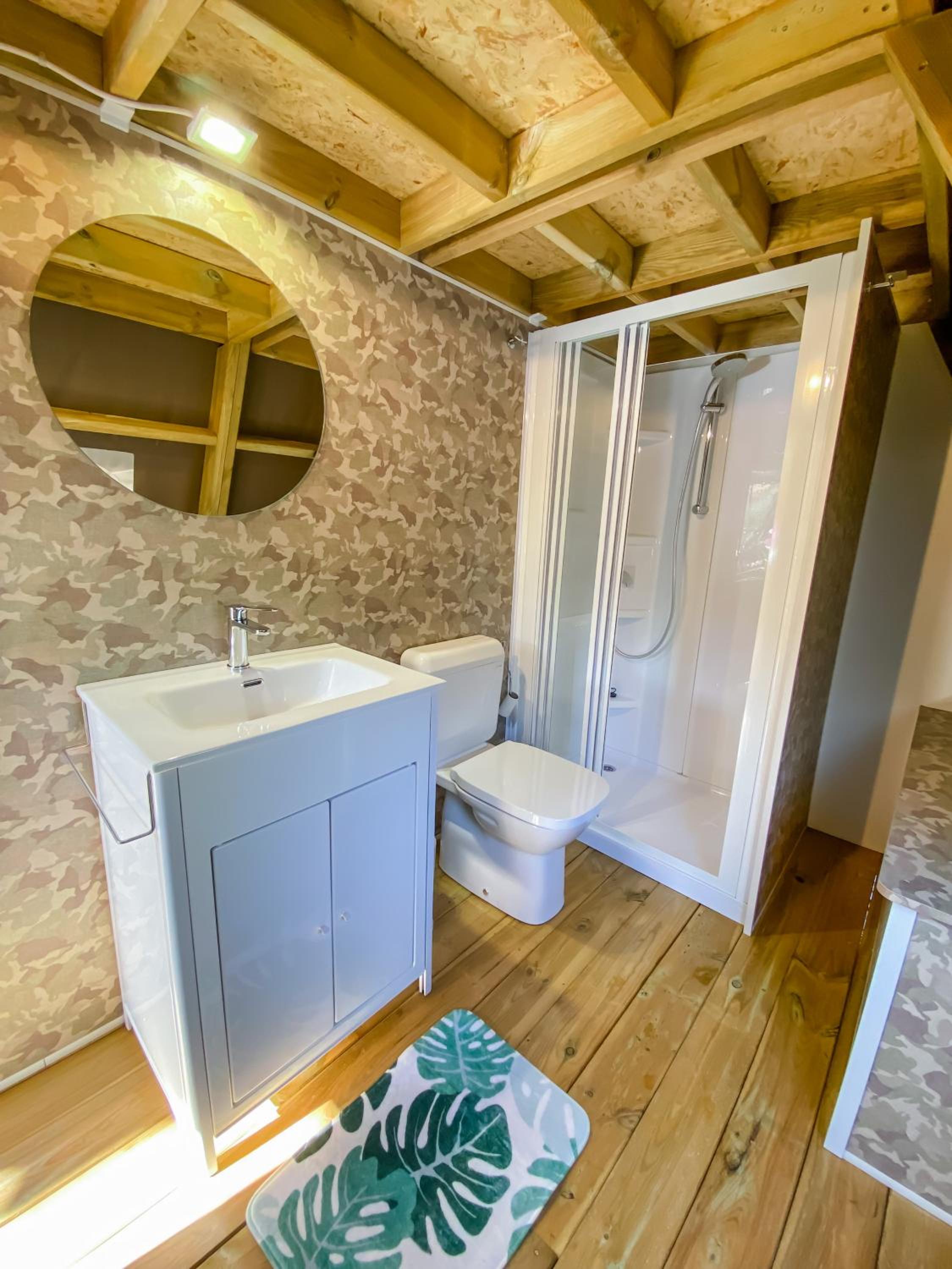 A-luxury Glamping by La Mignola view 3
