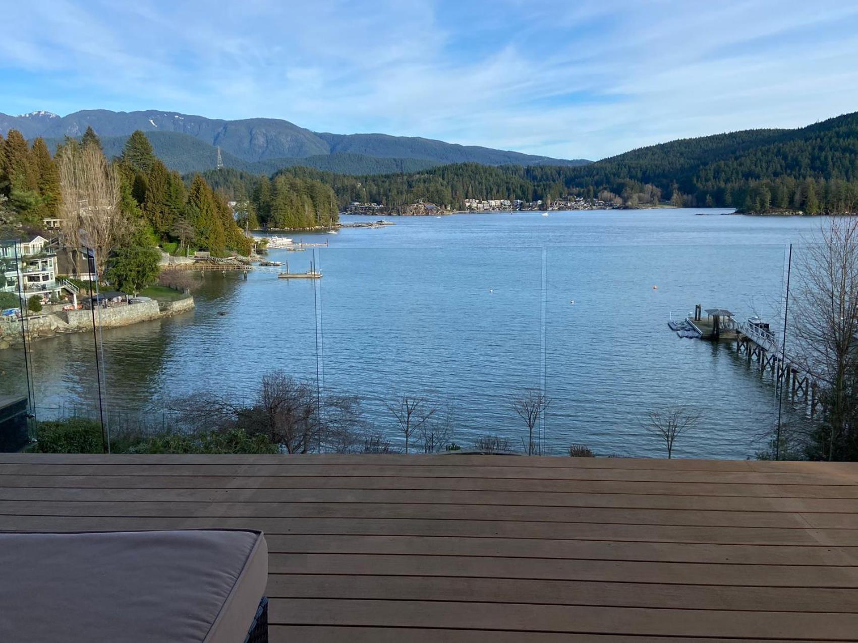 Deep Cove Stunning Waterfront Whole House
