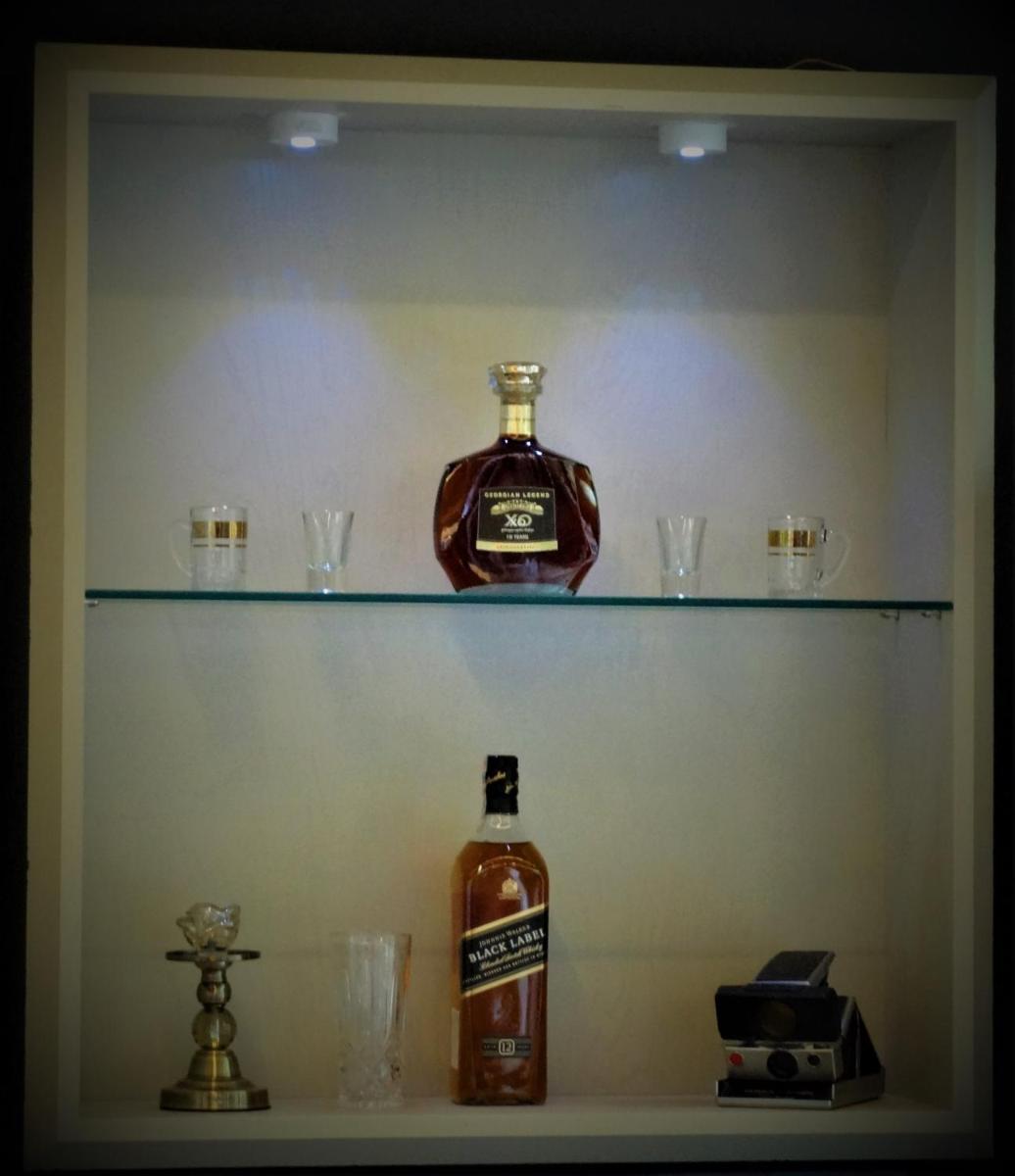 bar