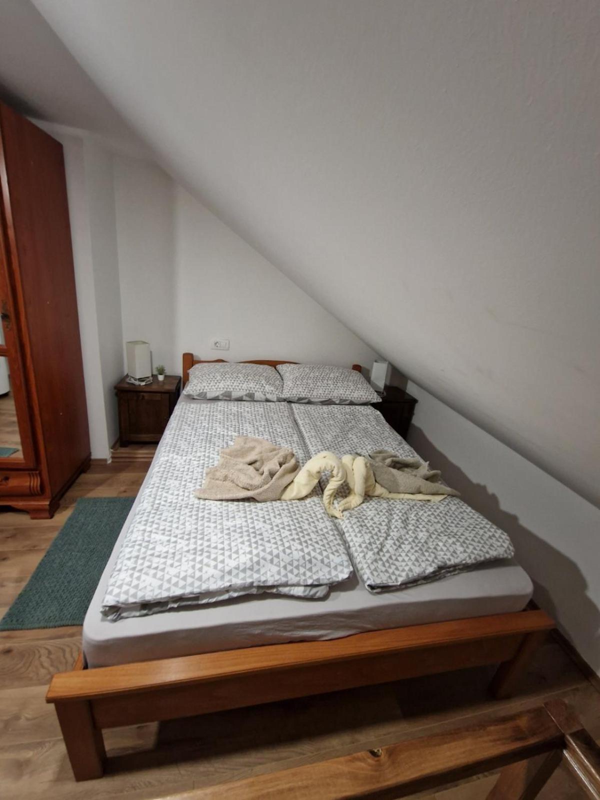 Apartmani studio apartmani Senjska maslina