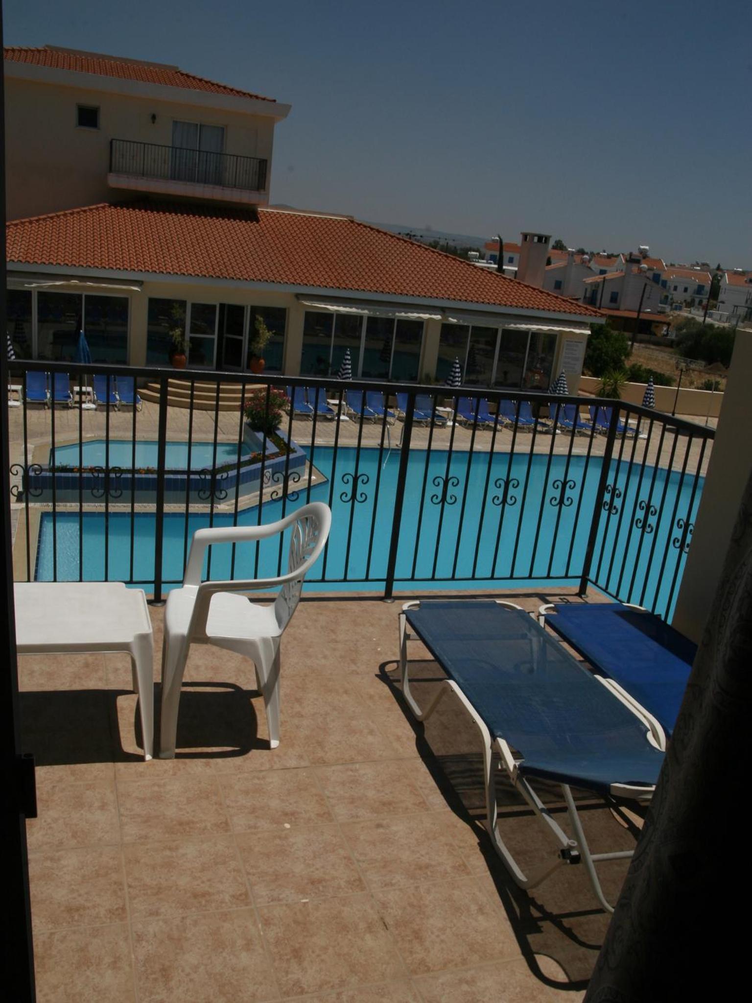 Latchi Studio Apartment
