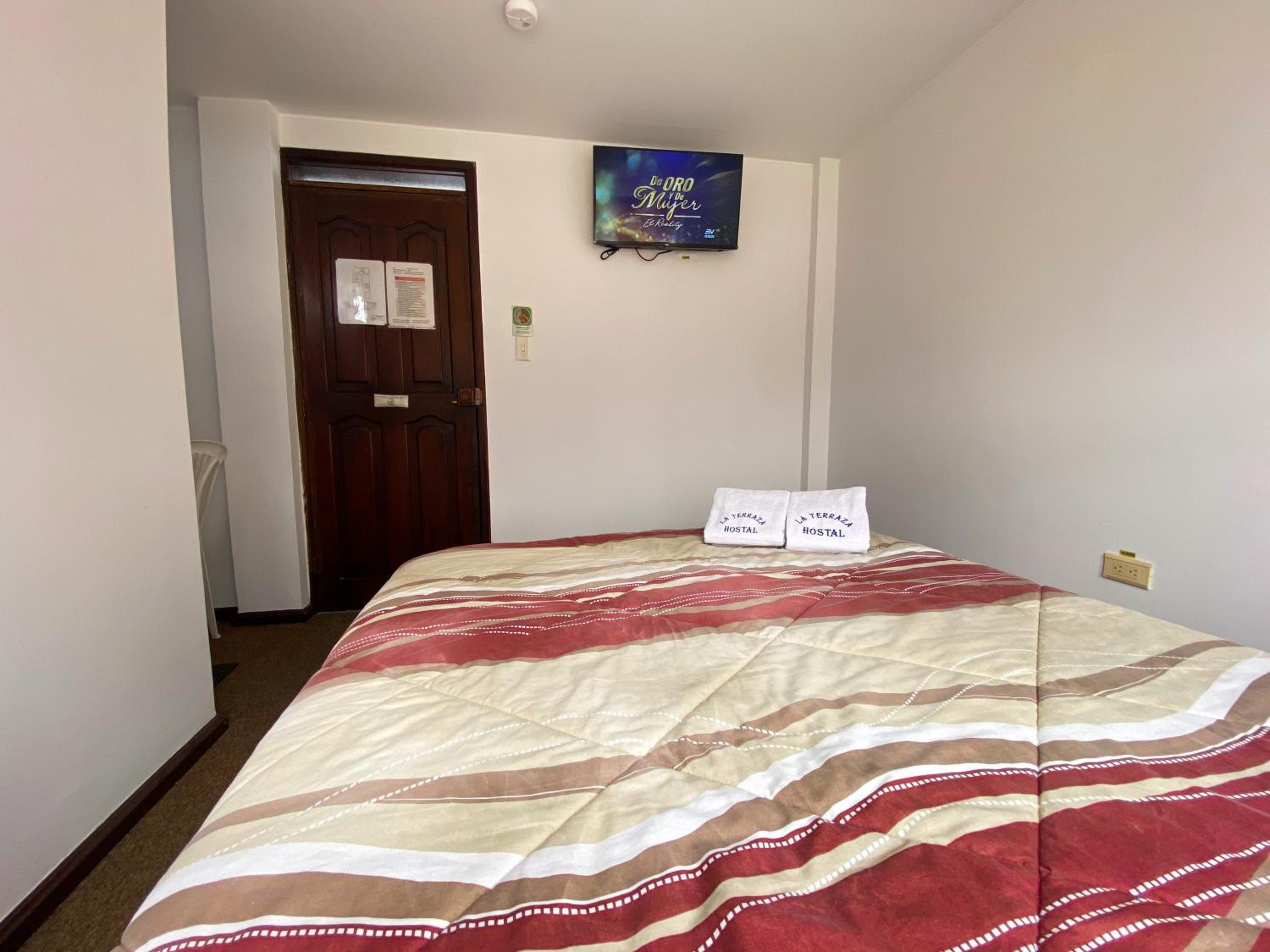 Hostal La Terraza - Roof Terrace Overlooking The North and Historic Centre