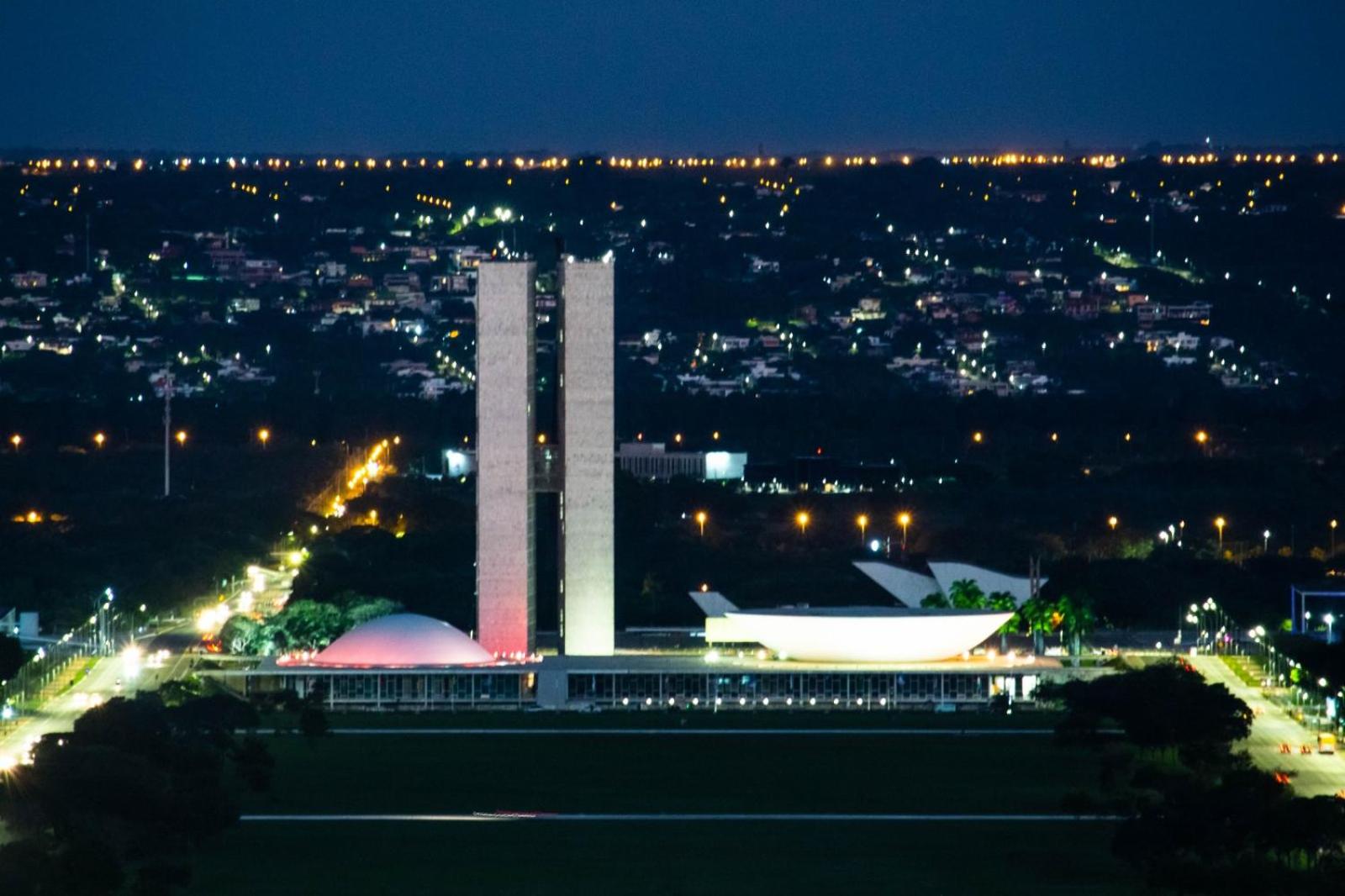 Apartamento, Nobile Suítes Monumental , localização e conforto