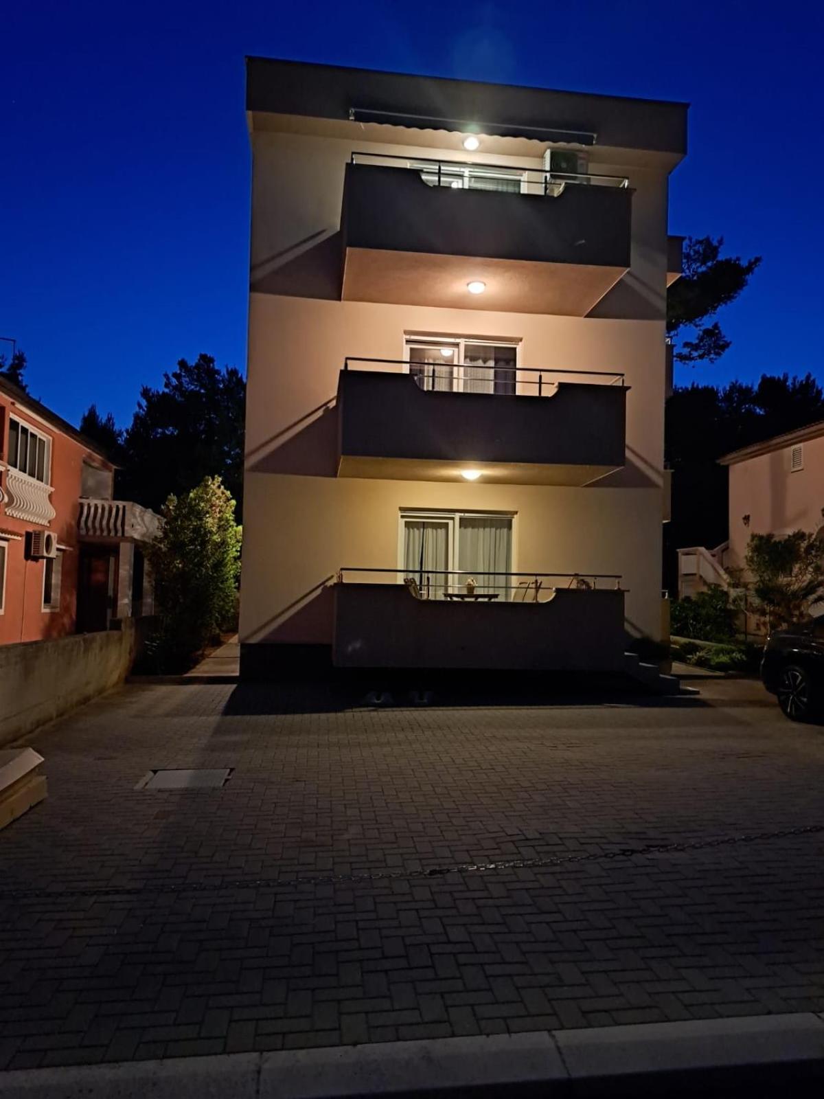 Apartmani Vukadin