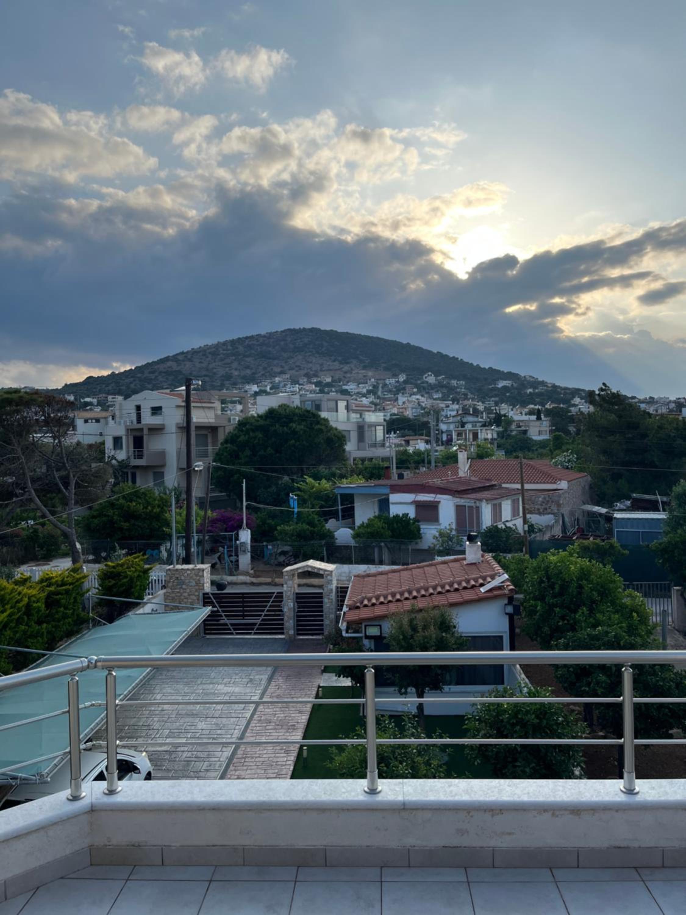 Chris luxury apartment,near Athens Airport! view 3