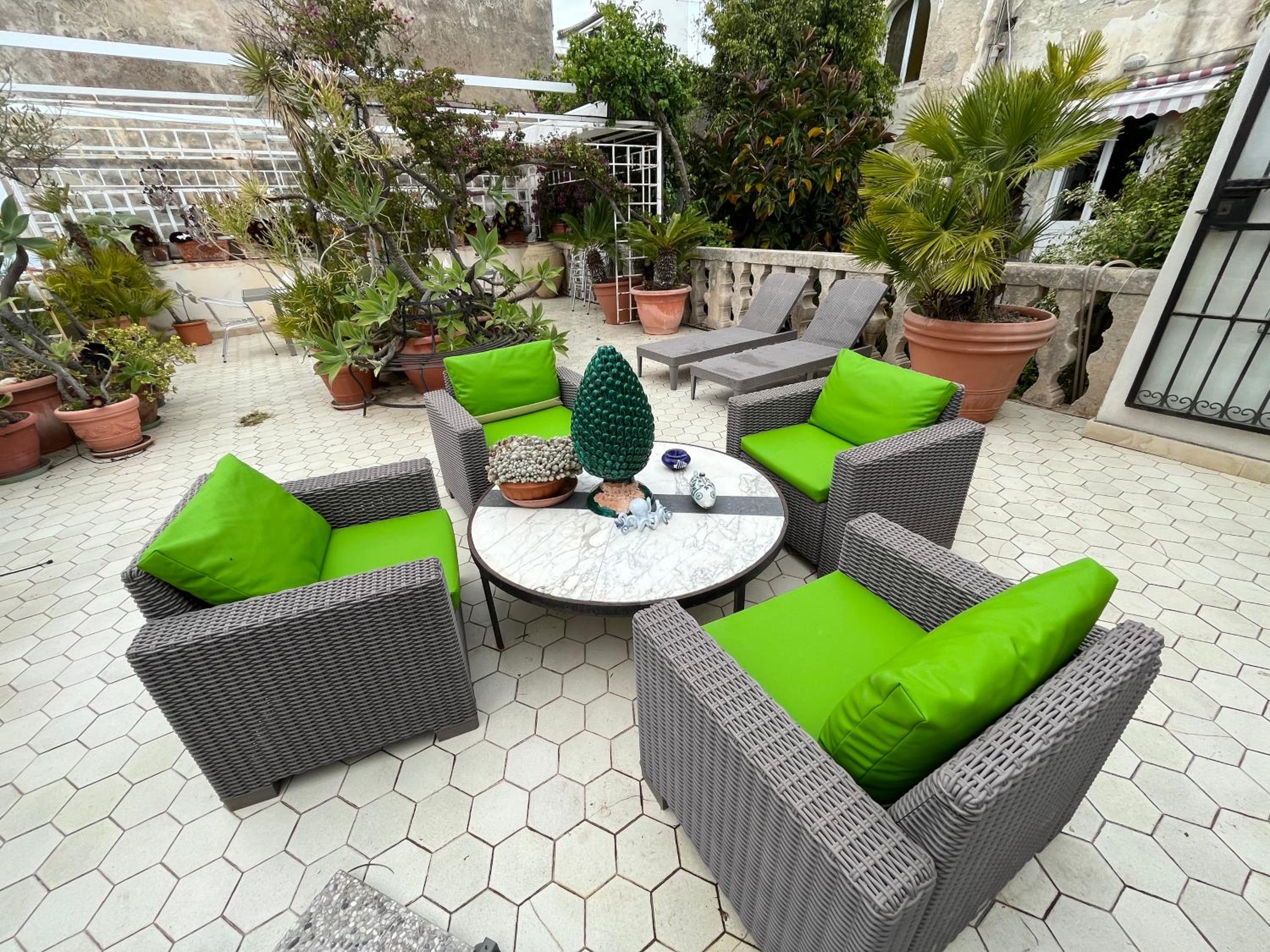balance & terrace