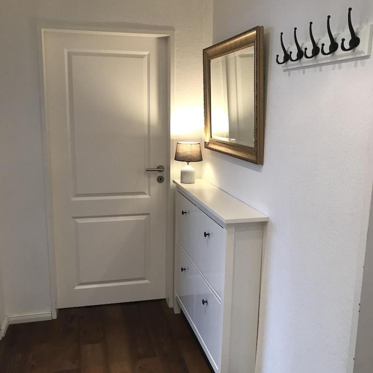 Geschmackvolle Ferienwohnung zentral und strandnah gelegen. WLAN kostenlos.