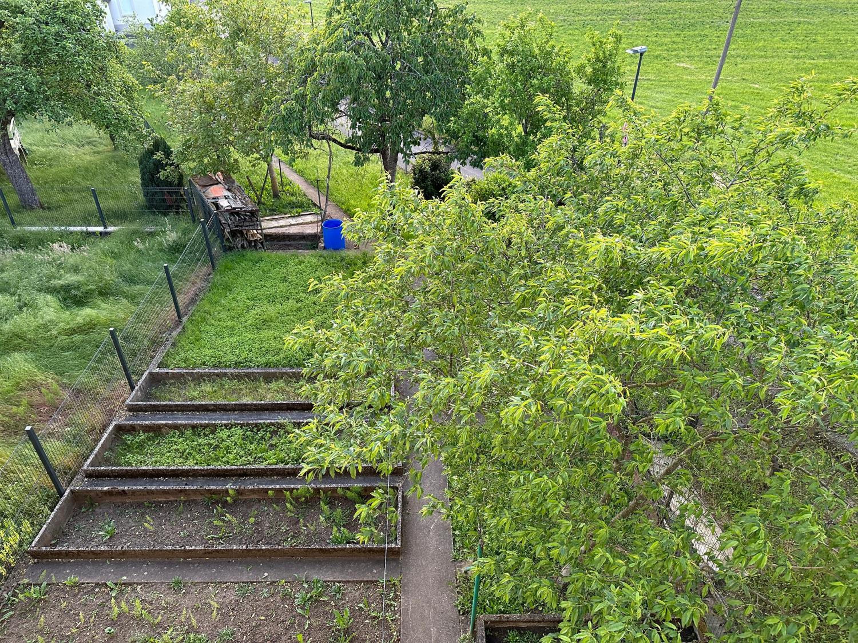 Good connection city apartment view 4