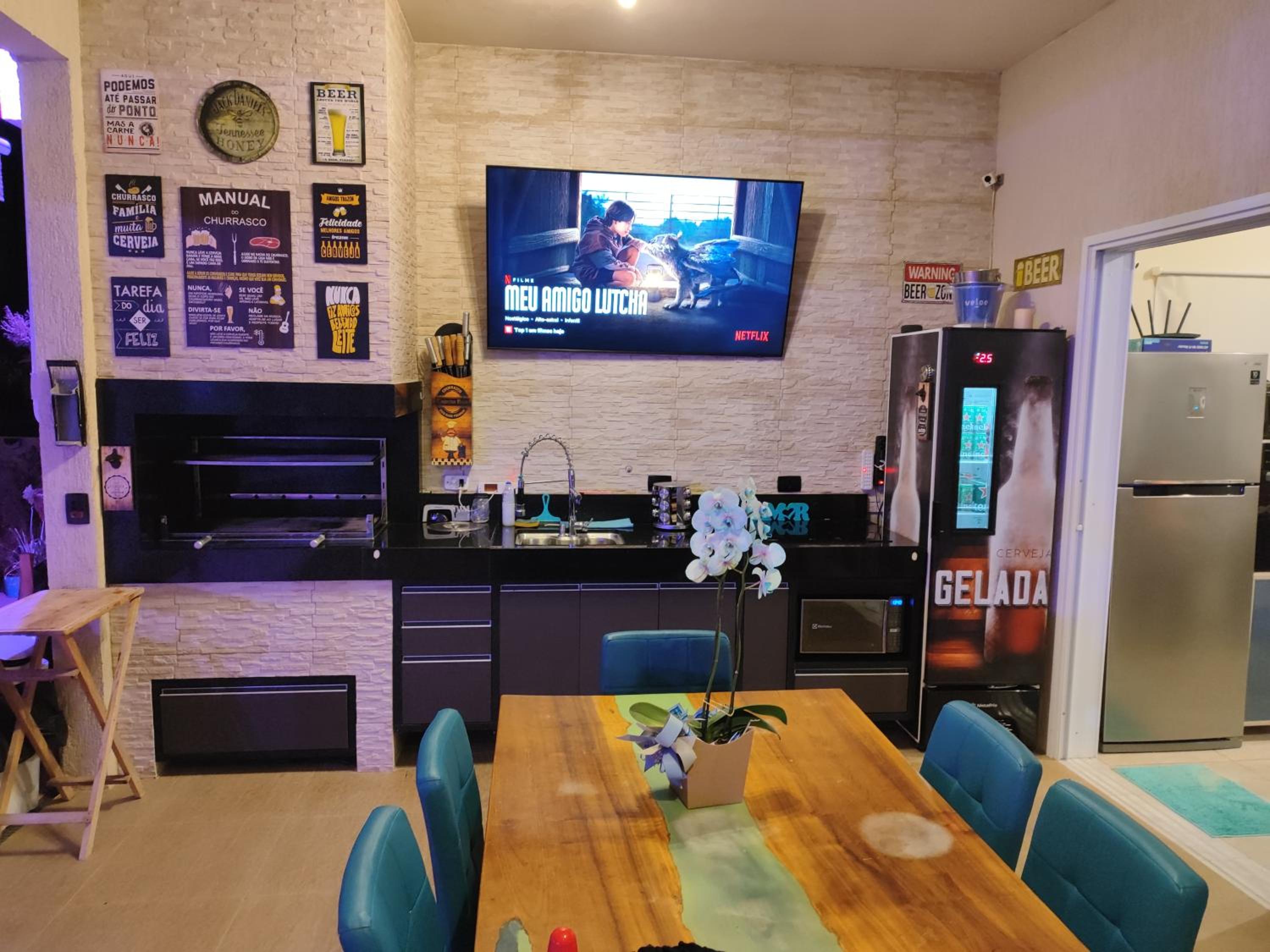 Chácara Arena JK com Piscina integrada com Sauna e Hidromassagem