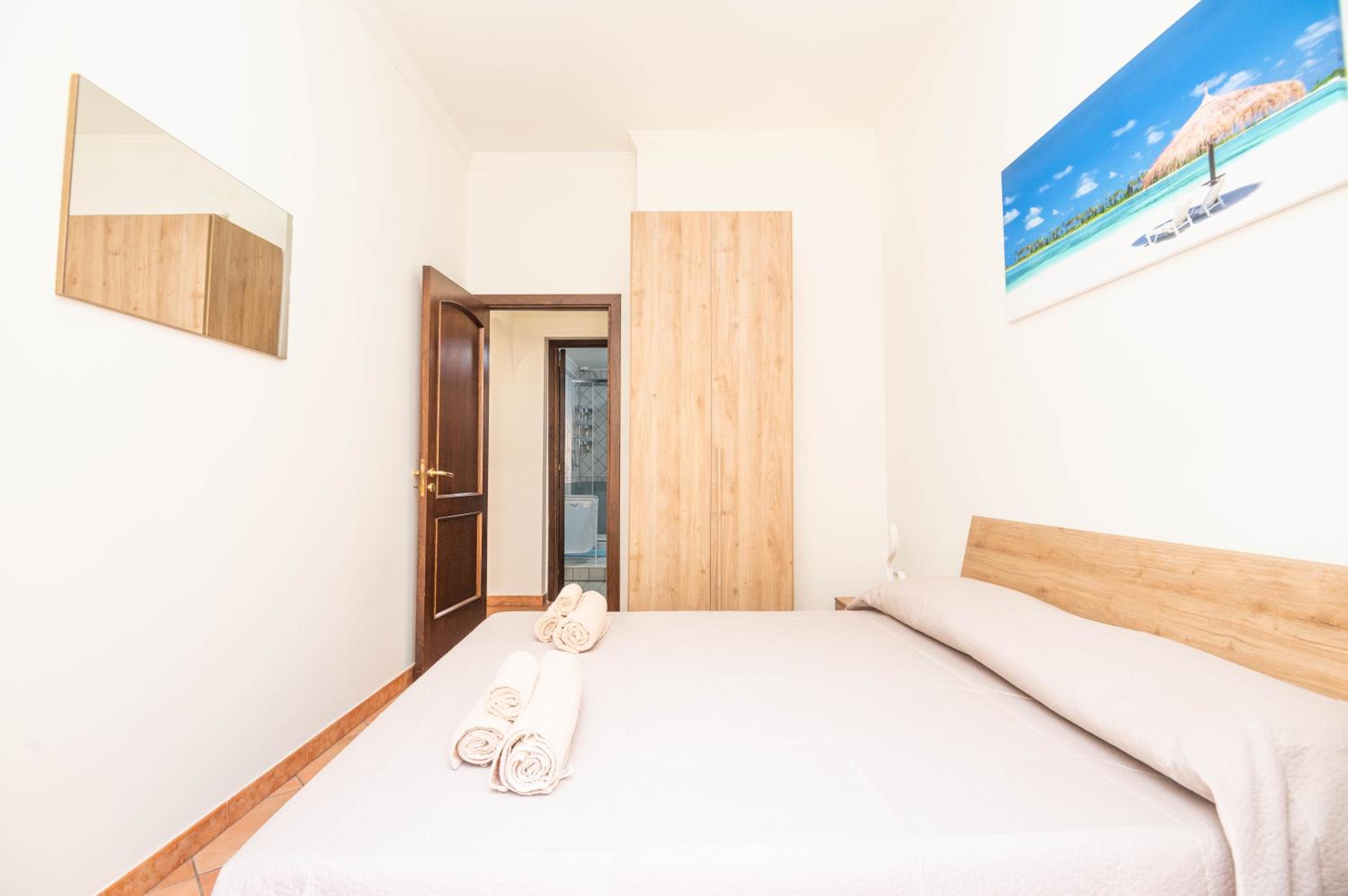 Catania Vacations - The Mauro's Home - Property Image 13