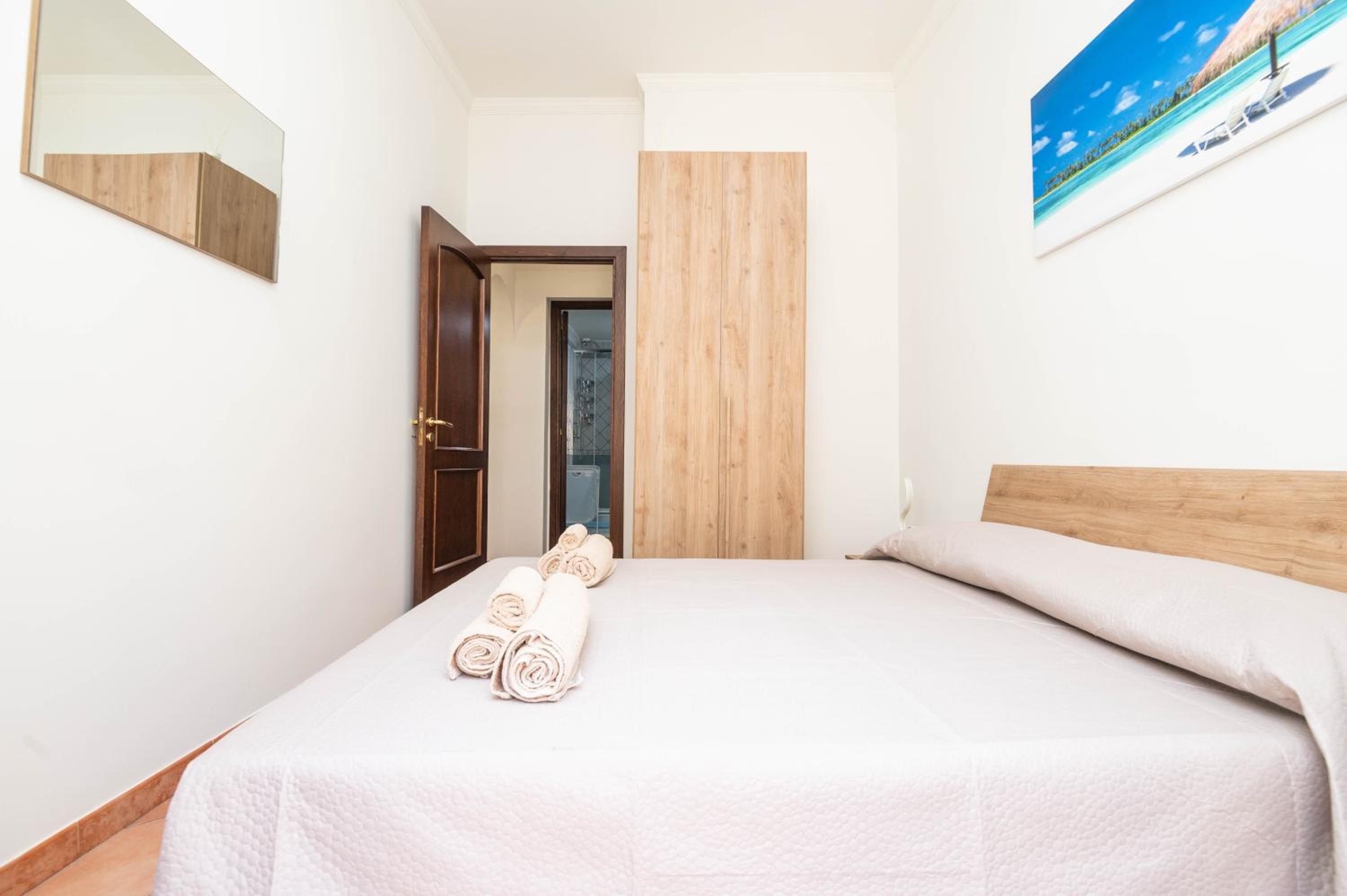 Catania Vacations - The Mauro's Home - Property Image 16