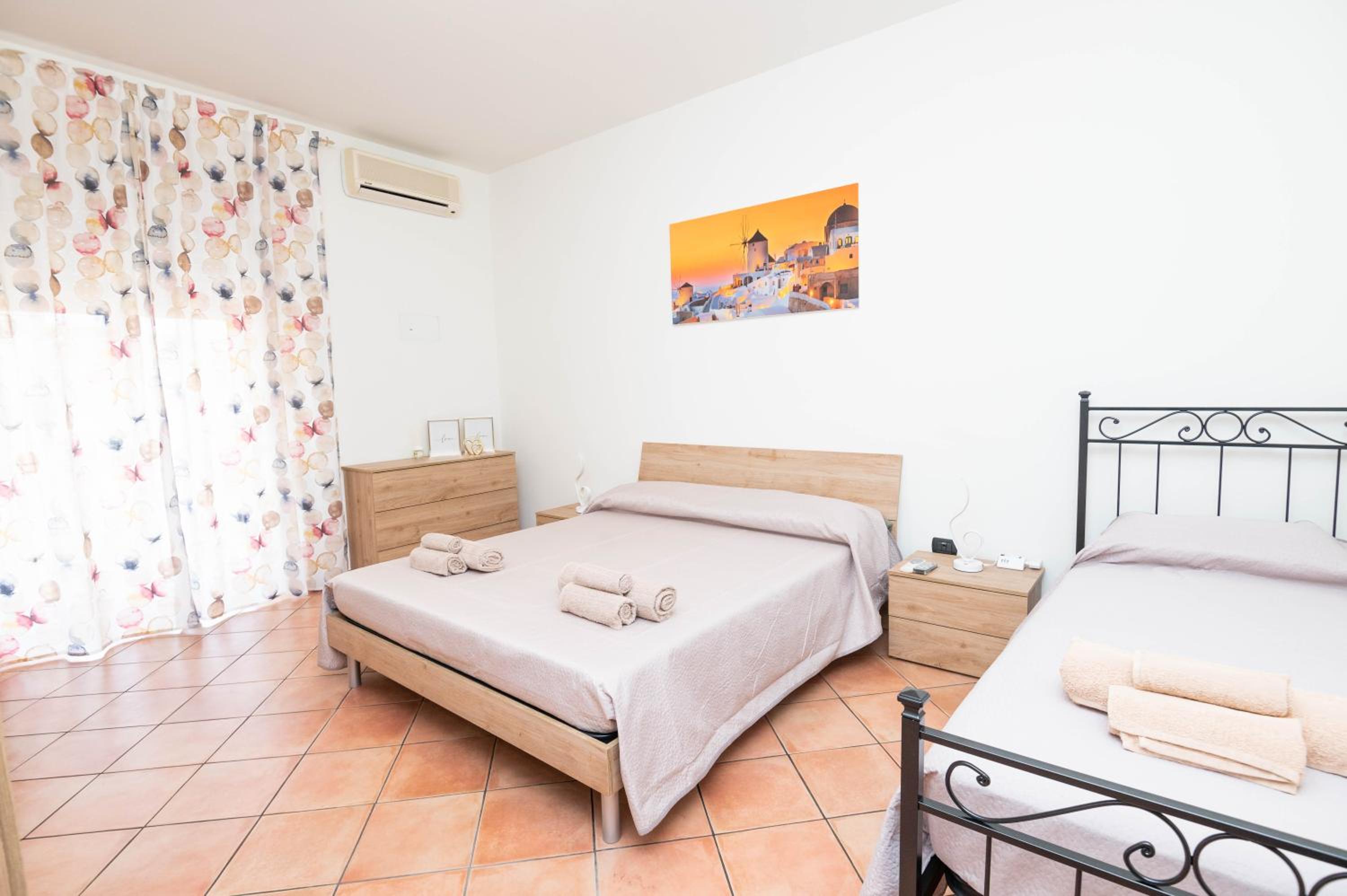 Catania Vacations - The Mauro's Home - Property Image 1