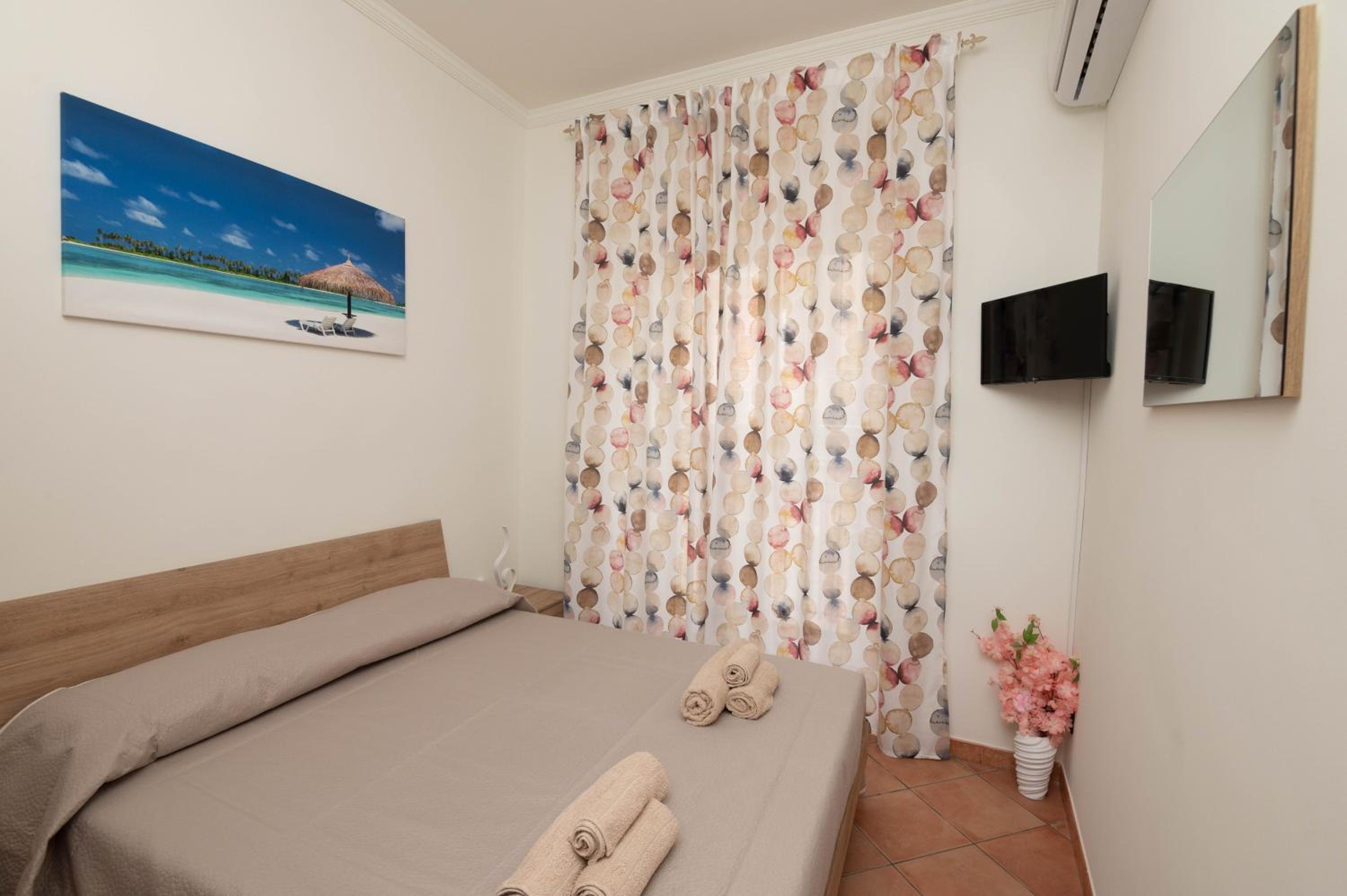 Catania Vacations - The Mauro's Home - Property Image 17