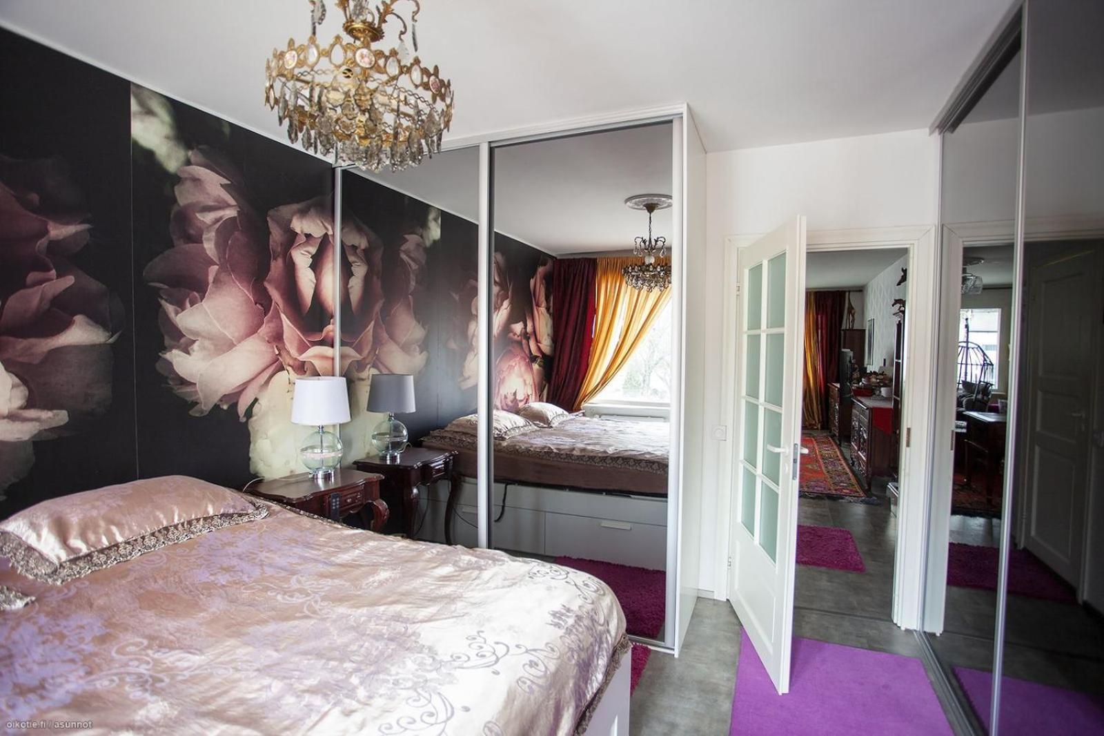 Hotel Viihtyisä ja rauhallinen keskustan tilava kaksio - Image 1