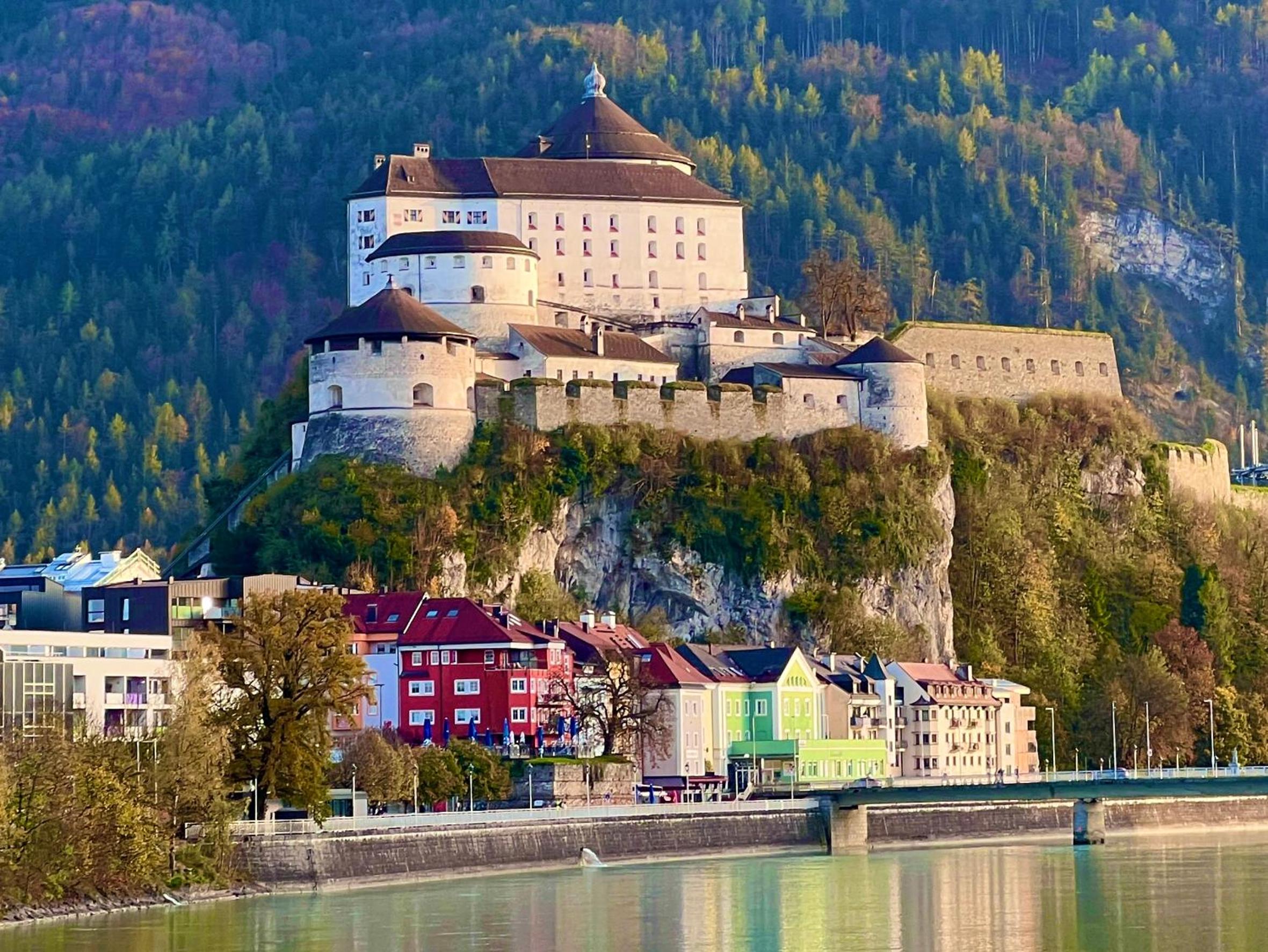 Ferienhaus Bachperle - Alpenidyll mit Kamin, Balkon oder Terrasse für Genießer