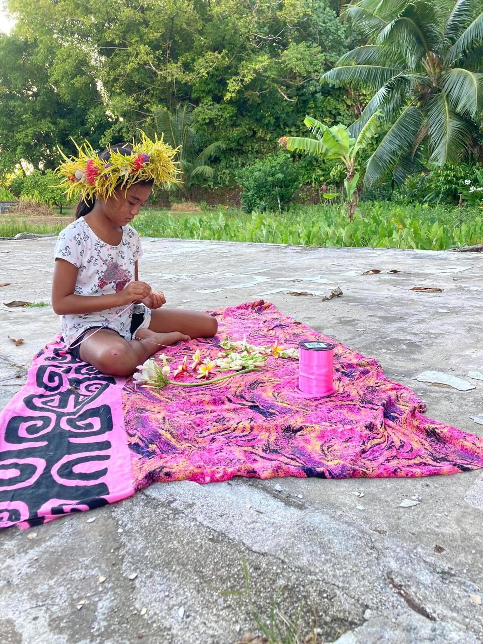 ALAROOTS HUAHINE