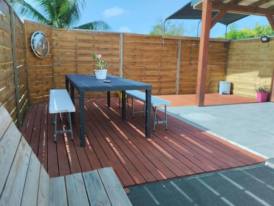 Bungalow Noelyse (Guadeloupe)