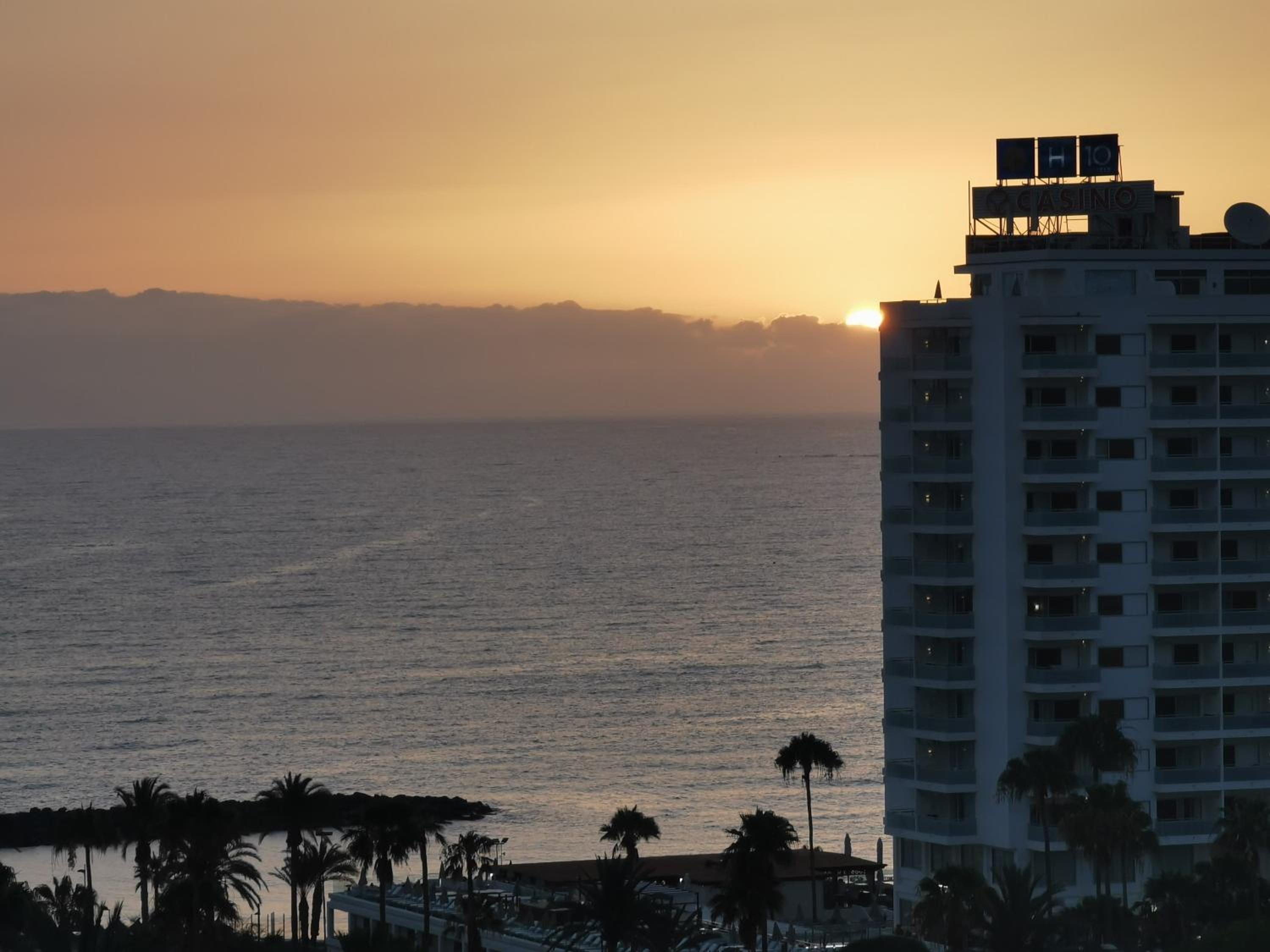 Cozy ocean and La Gomera view appartment