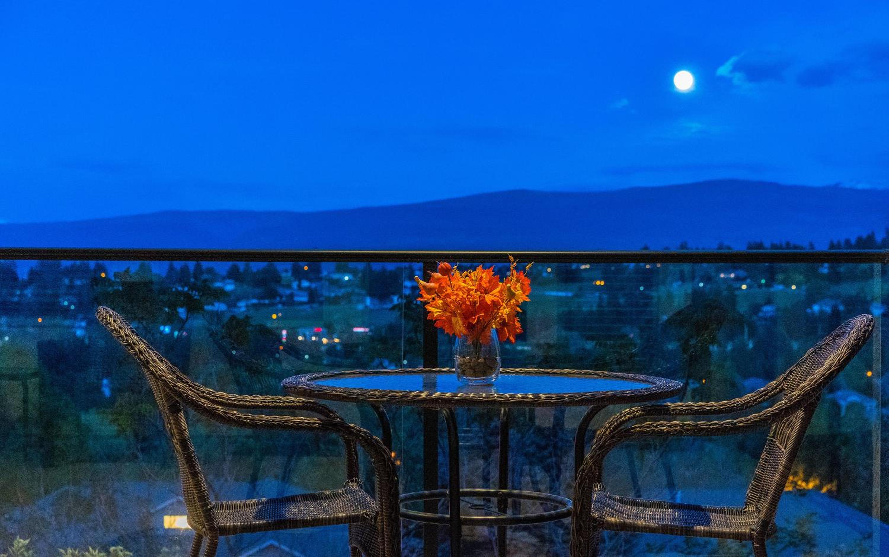 Sunrise Valley Suite