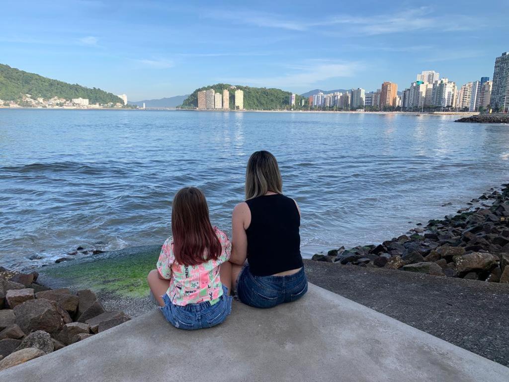 Apto frente praia Gonzaguinha