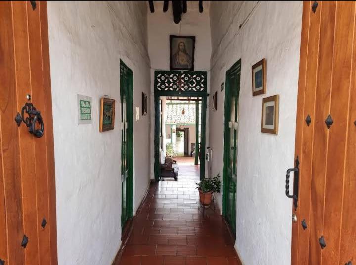 Mi Ranchito, Centro