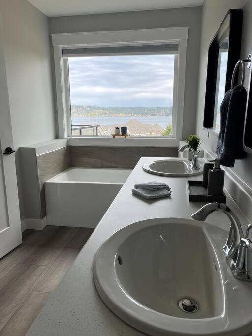 Ocean View Oasis