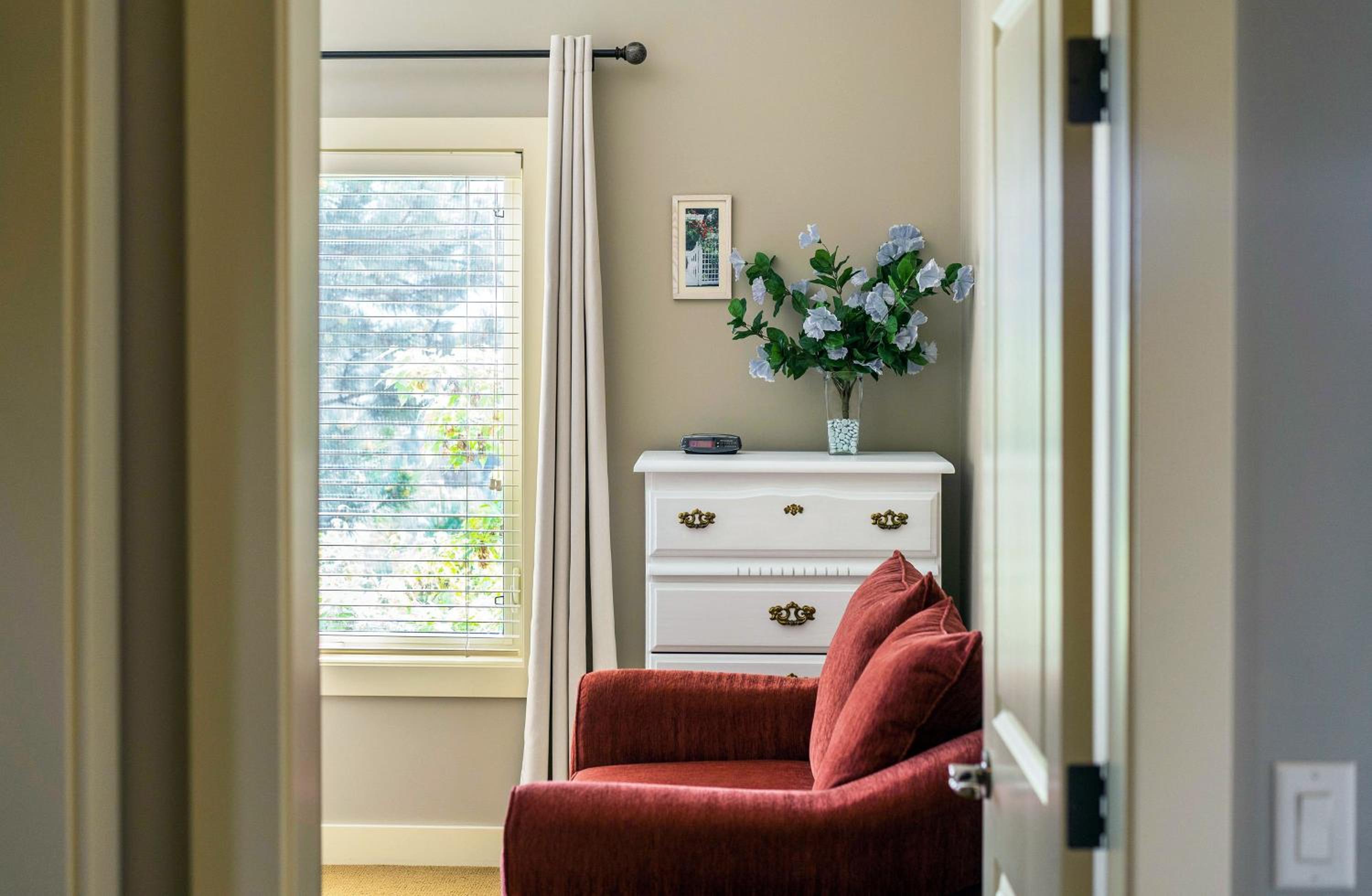 Sunrise Valley Suite