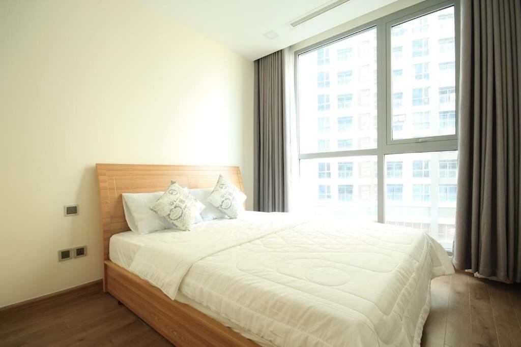 Vinhomes Central Park Apartment Landmark Căn hộ DV
