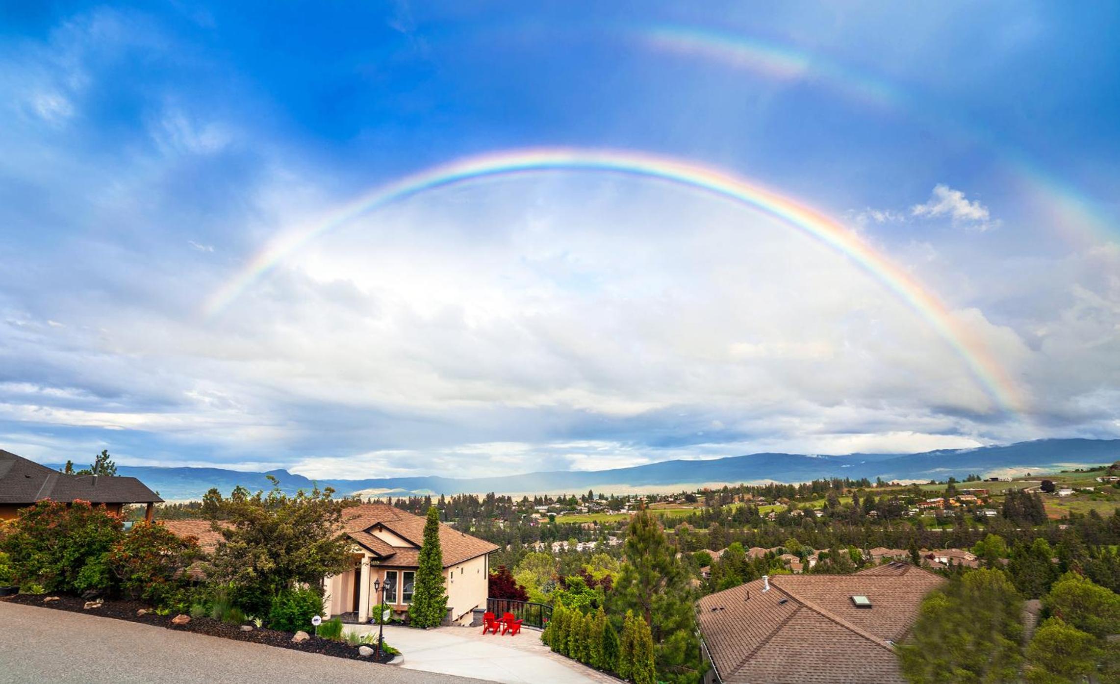 Sunrise Valley Suite