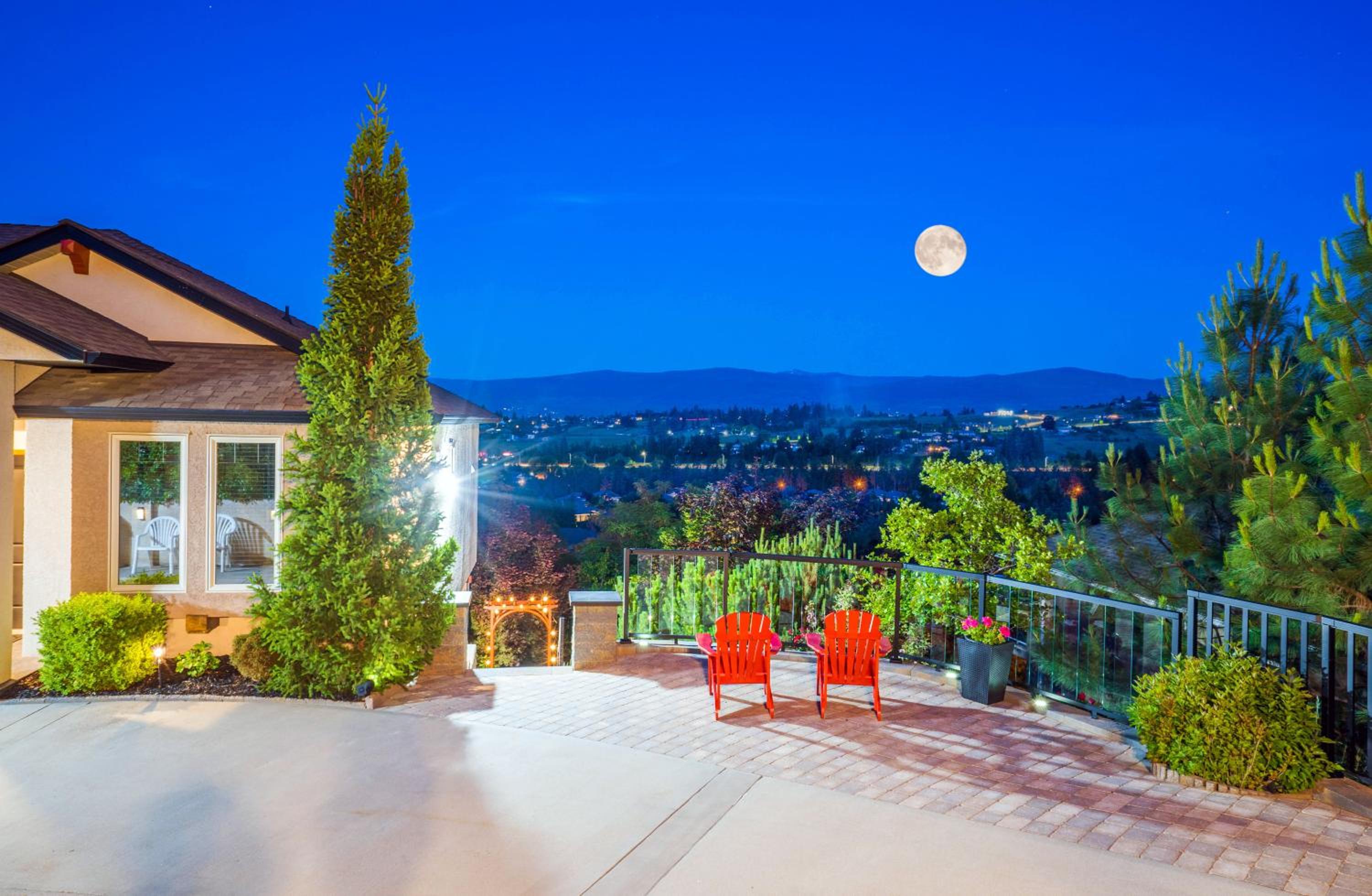 Sunrise Valley Suite