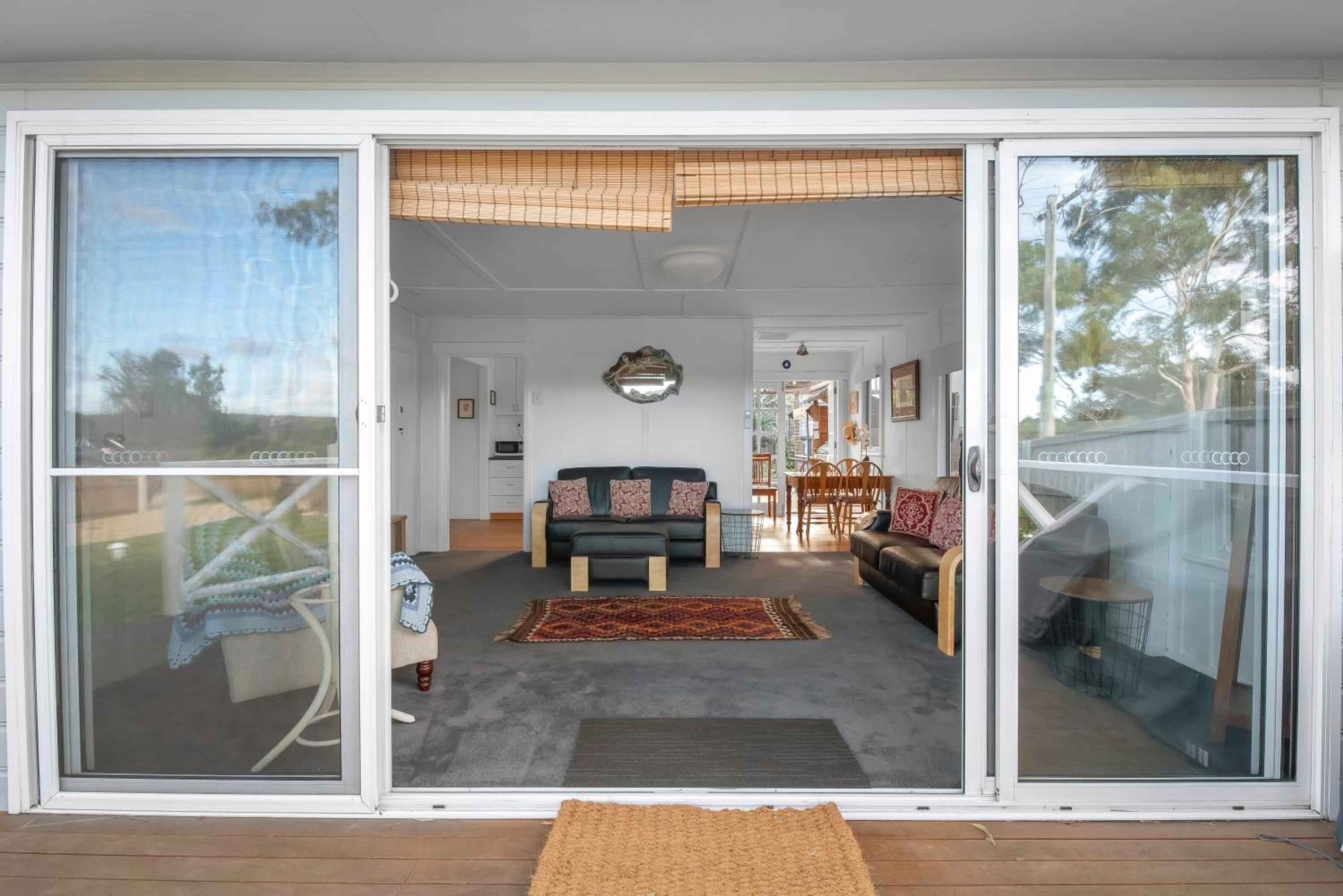 Mandalay Beach House on Pipe Clay Lagoon