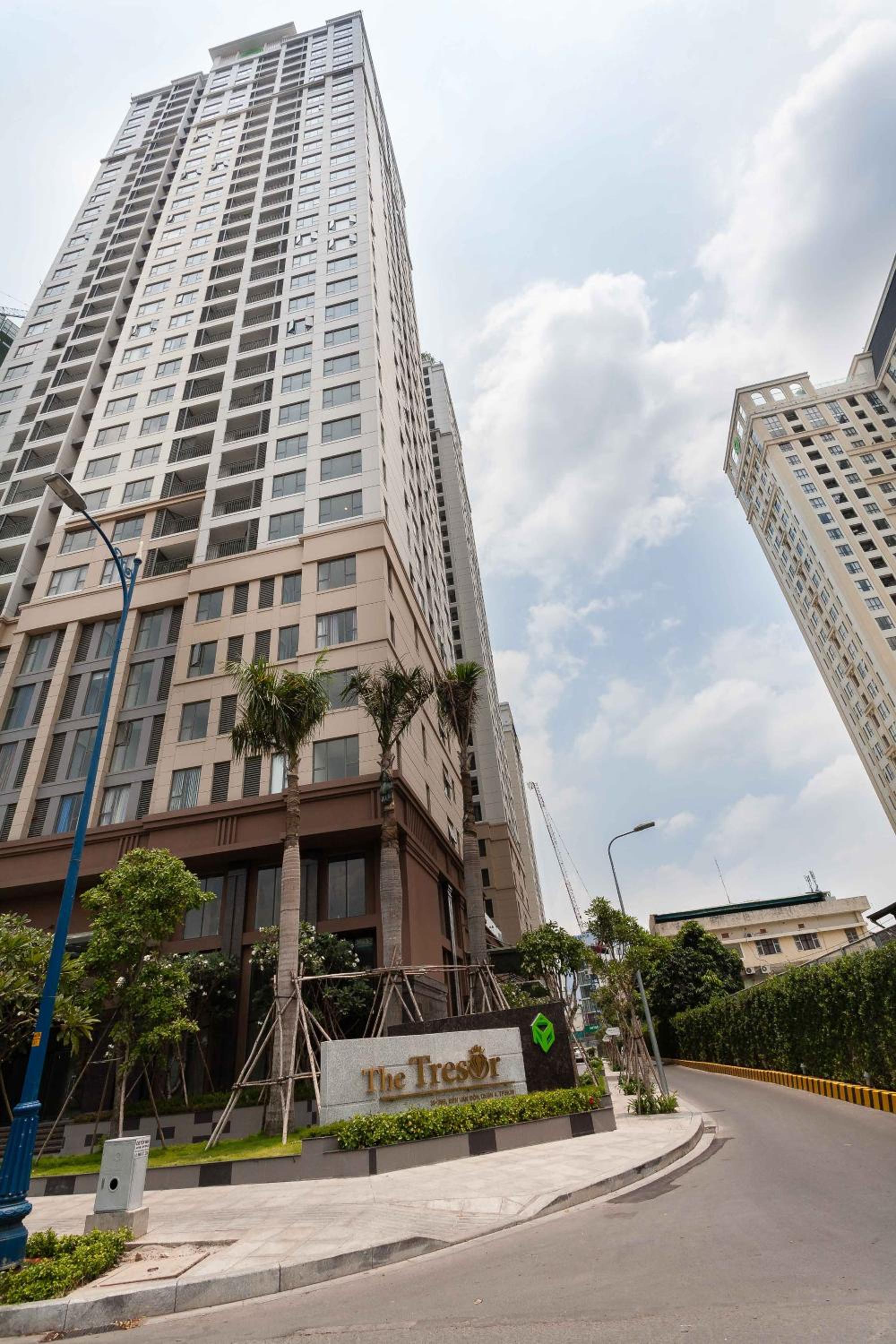 The Tresor beautiful apartments in center