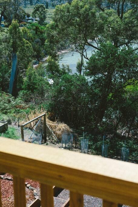 Modern Waterfront House at Susans Bay, Primrose