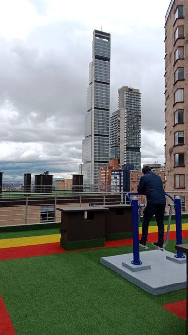 Loft en centro Bogotá, vista a Monserrate, Estudio y wifi