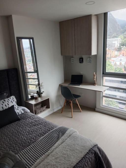 Loft en centro Bogotá, vista a Monserrate, Estudio y wifi