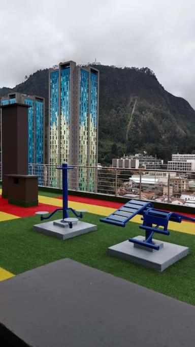 Loft en centro Bogotá, vista a Monserrate, Estudio y wifi