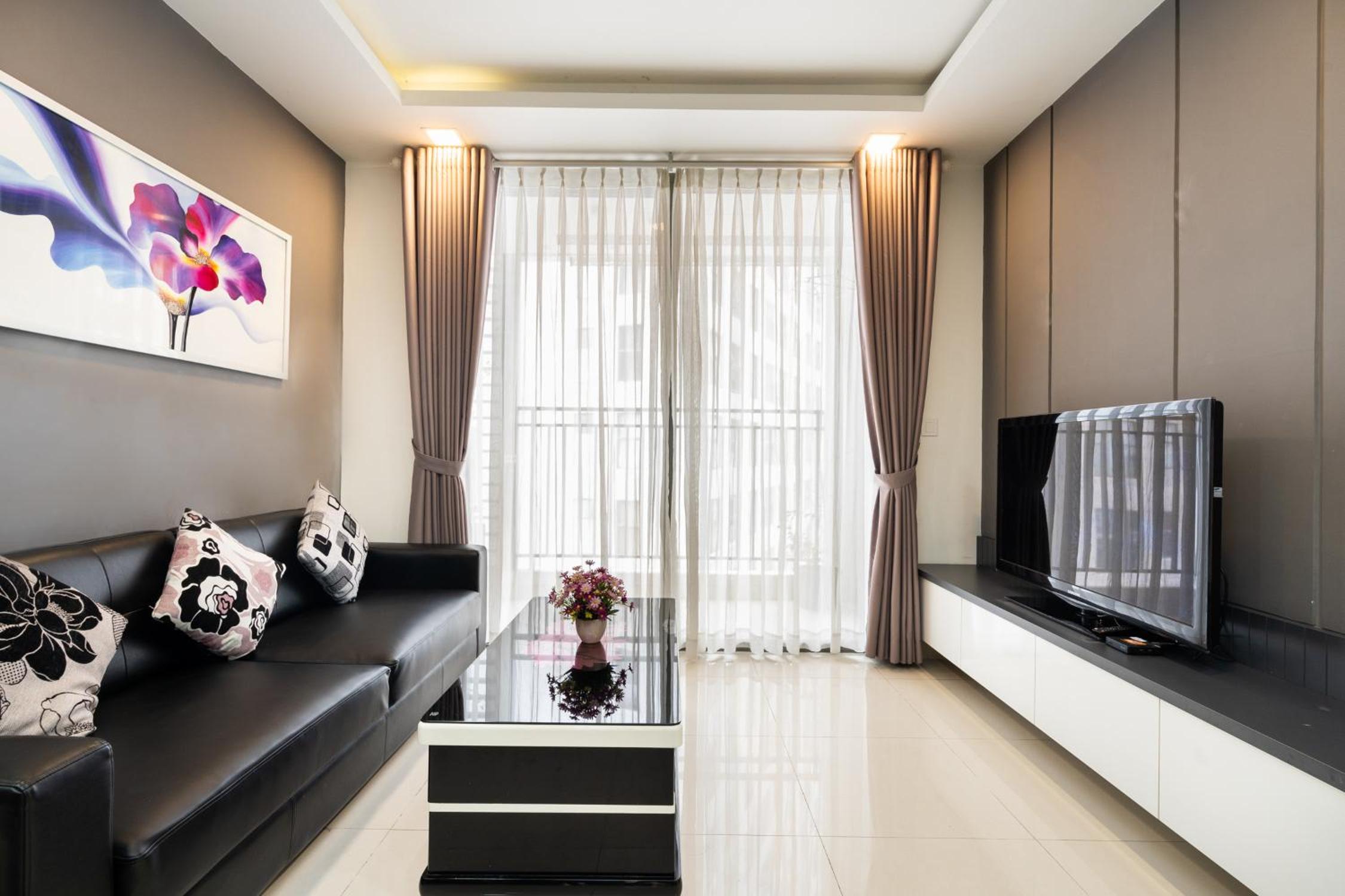 The Tresor beautiful apartments in center