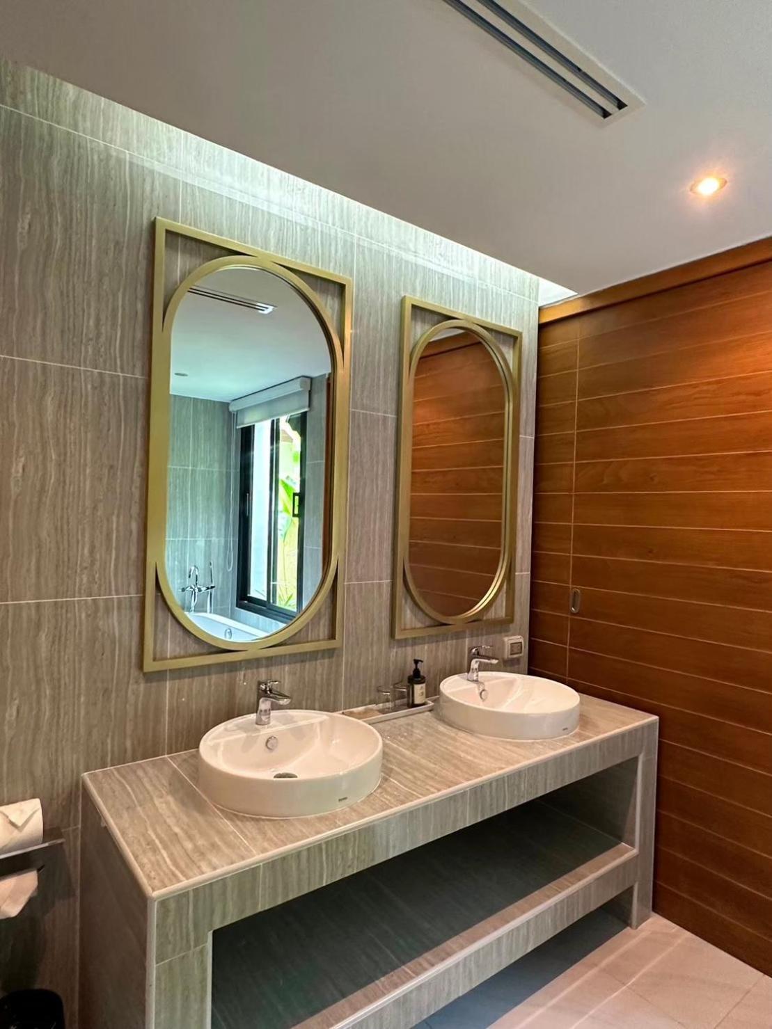 The Kiri Villas Resort