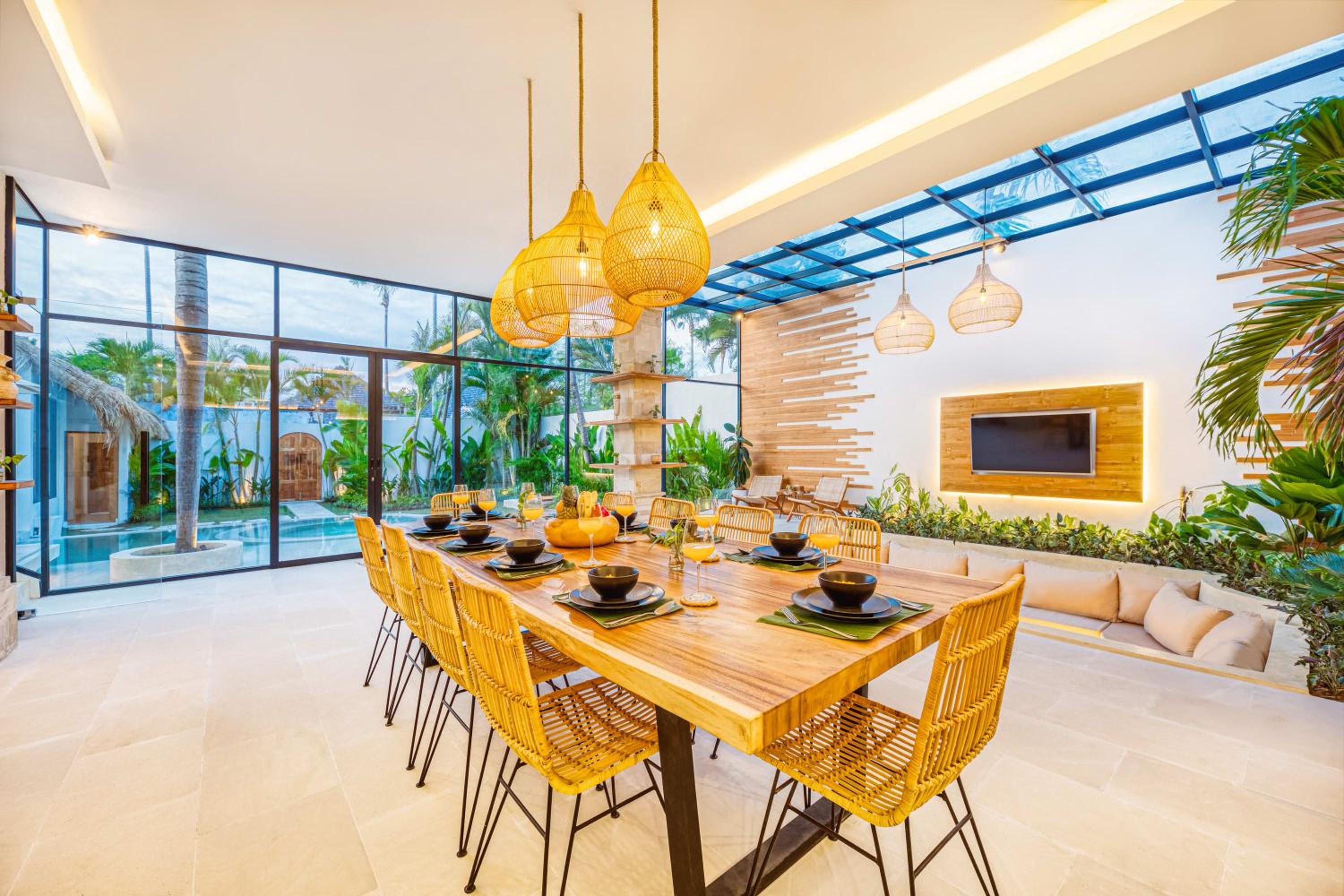 Photo 33