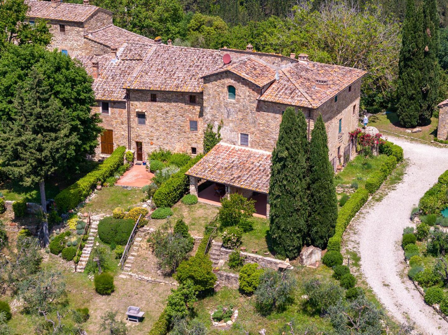 Istrice appartamento confortevole con piscina tennis wifi e giardino view 3