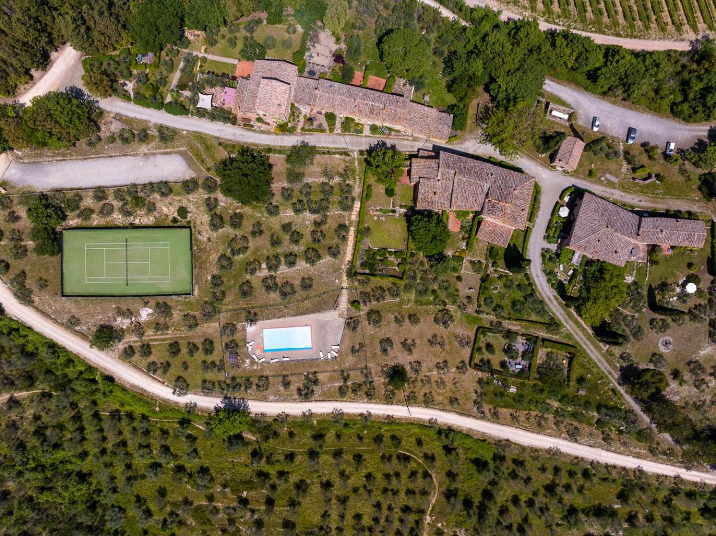 Istrice appartamento confortevole con piscina tennis wifi e giardino view 2